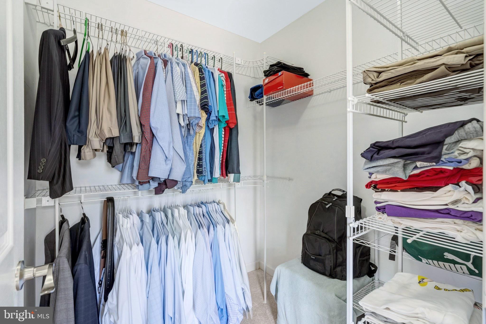 ASHBURN FARM - Residential