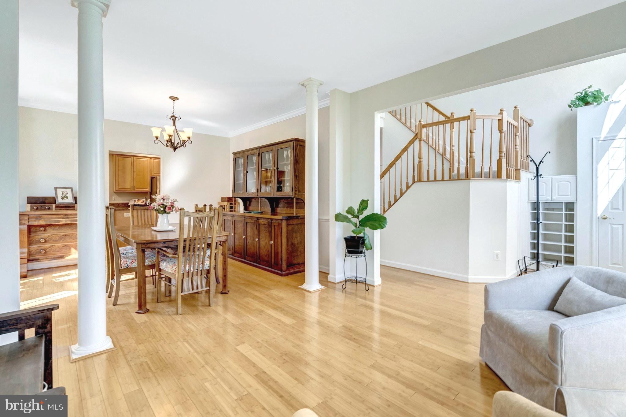 ASHBURN FARM - Residential