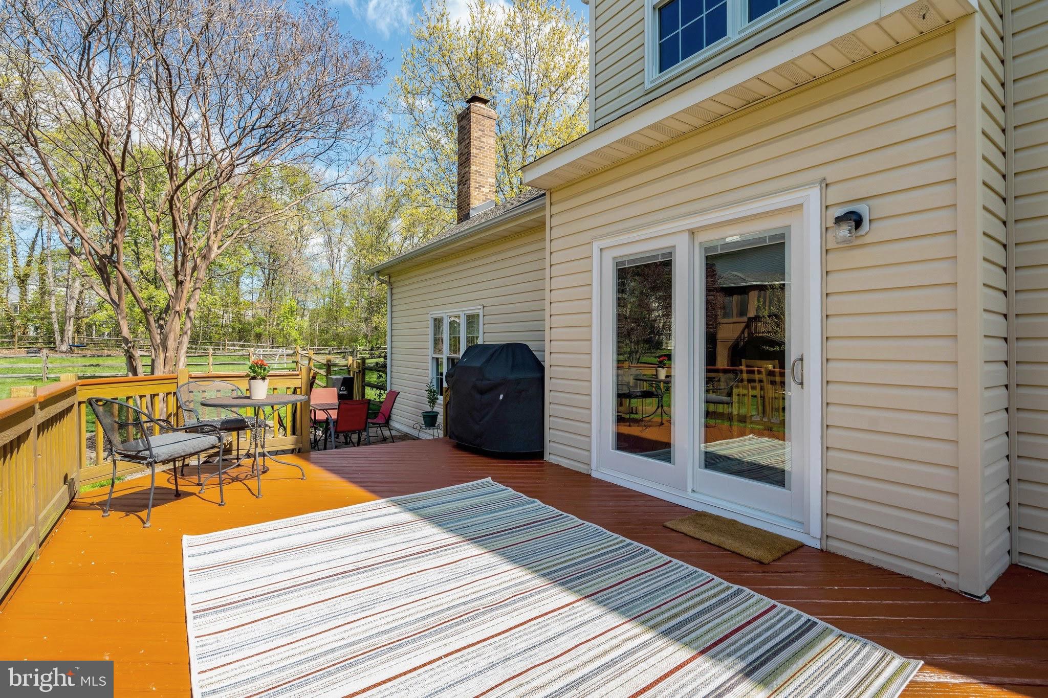 ASHBURN FARM - Residential