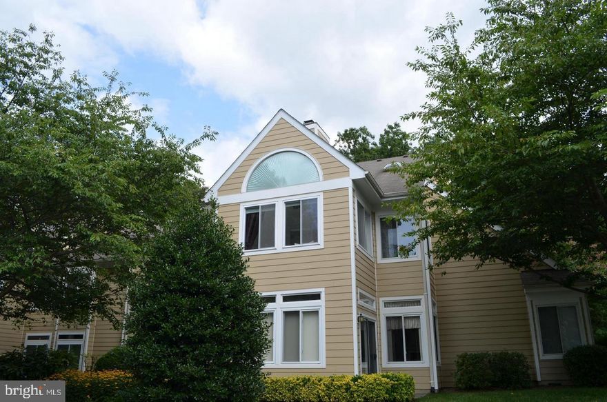 **Like a Ray of Sunshine!!Beautifully Remodeled Townhouse Style Condo*Freshly Painted*Brand New Carpet*Skylights & Vaulted Ceilings*Renovated Master Bath with Skylight*Separate Shower & Soaking Tub*Master Walk-in Closet with Built-ins*Bright Sun-Room*Kitchen has Granite Counters, Stainless Steel Appliances, Flat Top Electric Range, Pantry Closet, Ceramic Tile Flooring*Separate Dining Room*Foyer with Ceramic Tile & Extra Deep Closet*H/E Front Load Washer & Dryer*Spiral Stairs to Oversized Loft that Could be Used as 3rd Bedroom*Large Attic Storage Area*Wood Burning Fireplace in Living Room*