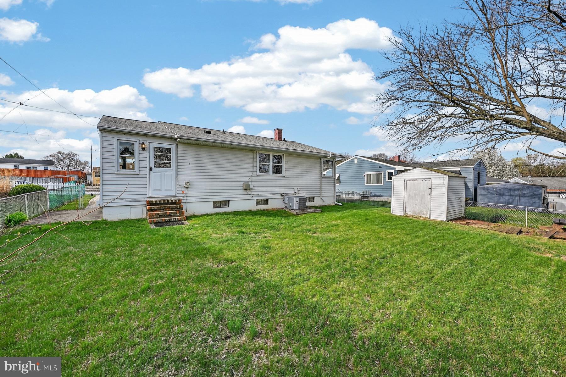 PLEASANTVILLE - Residential
