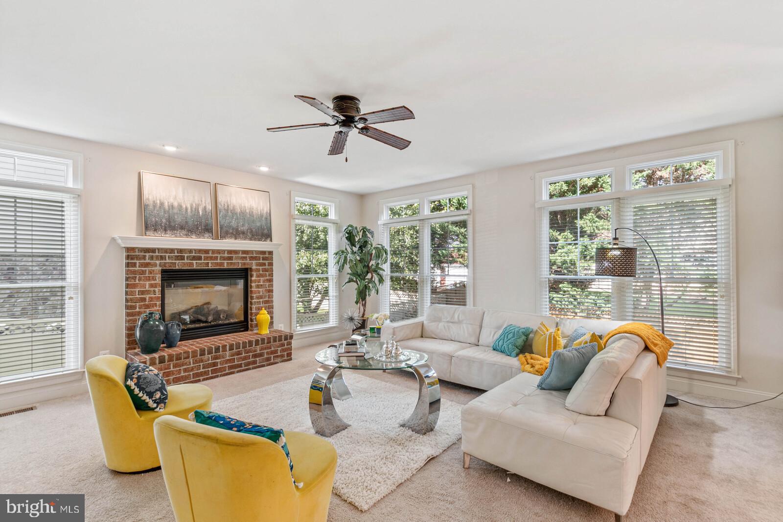 FRANCIS YOUNG ESTATES - Residential