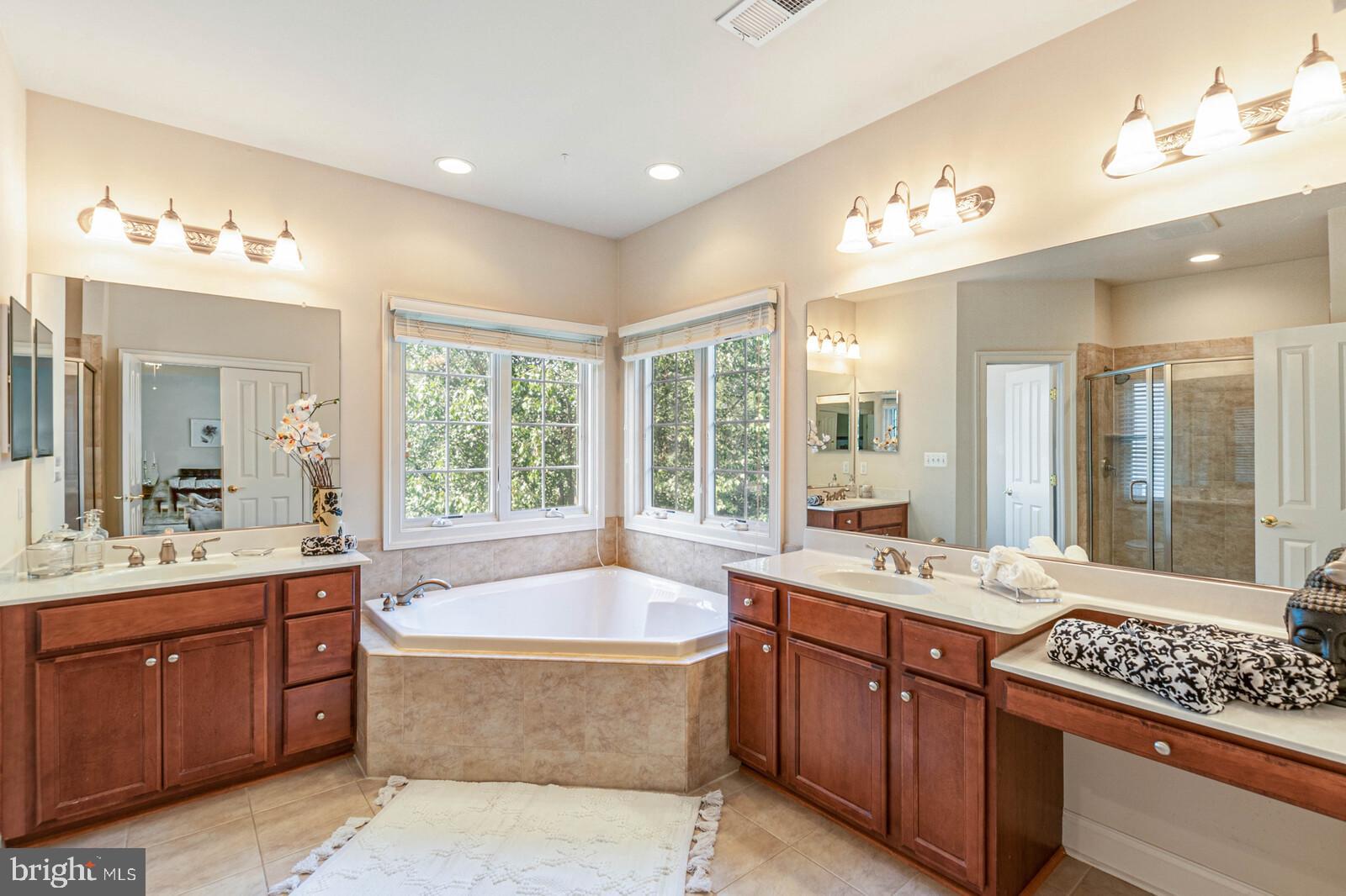 FRANCIS YOUNG ESTATES - Residential