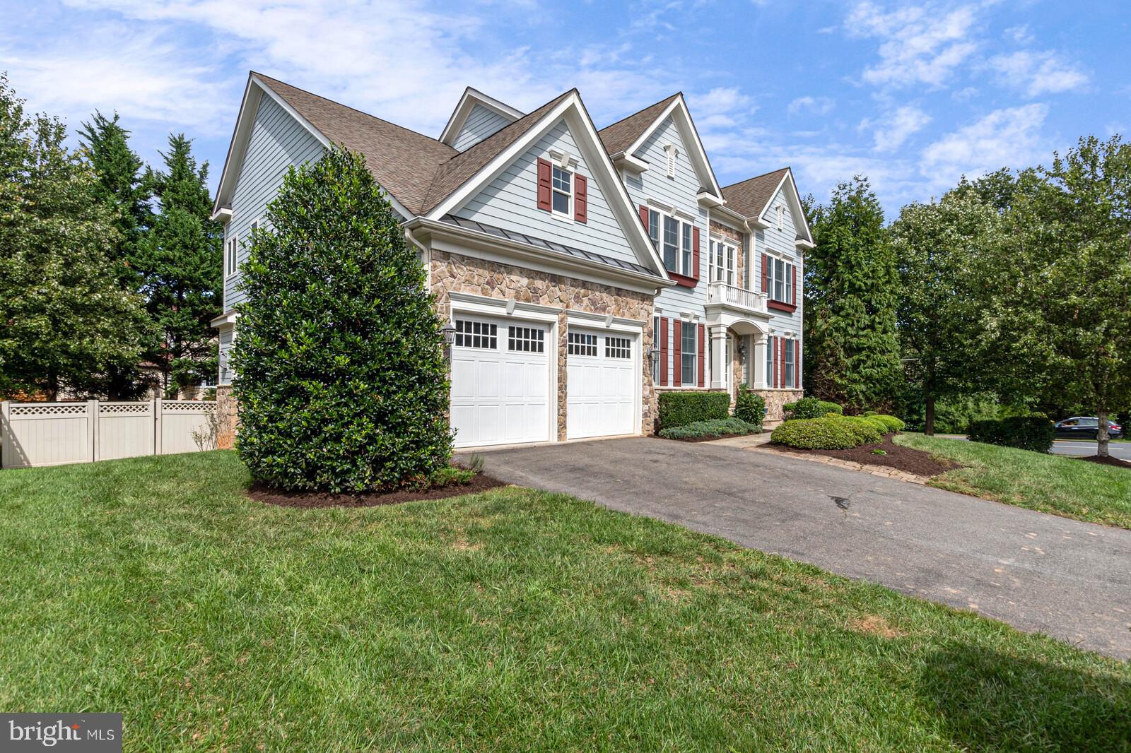 FRANCIS YOUNG ESTATES - Residential