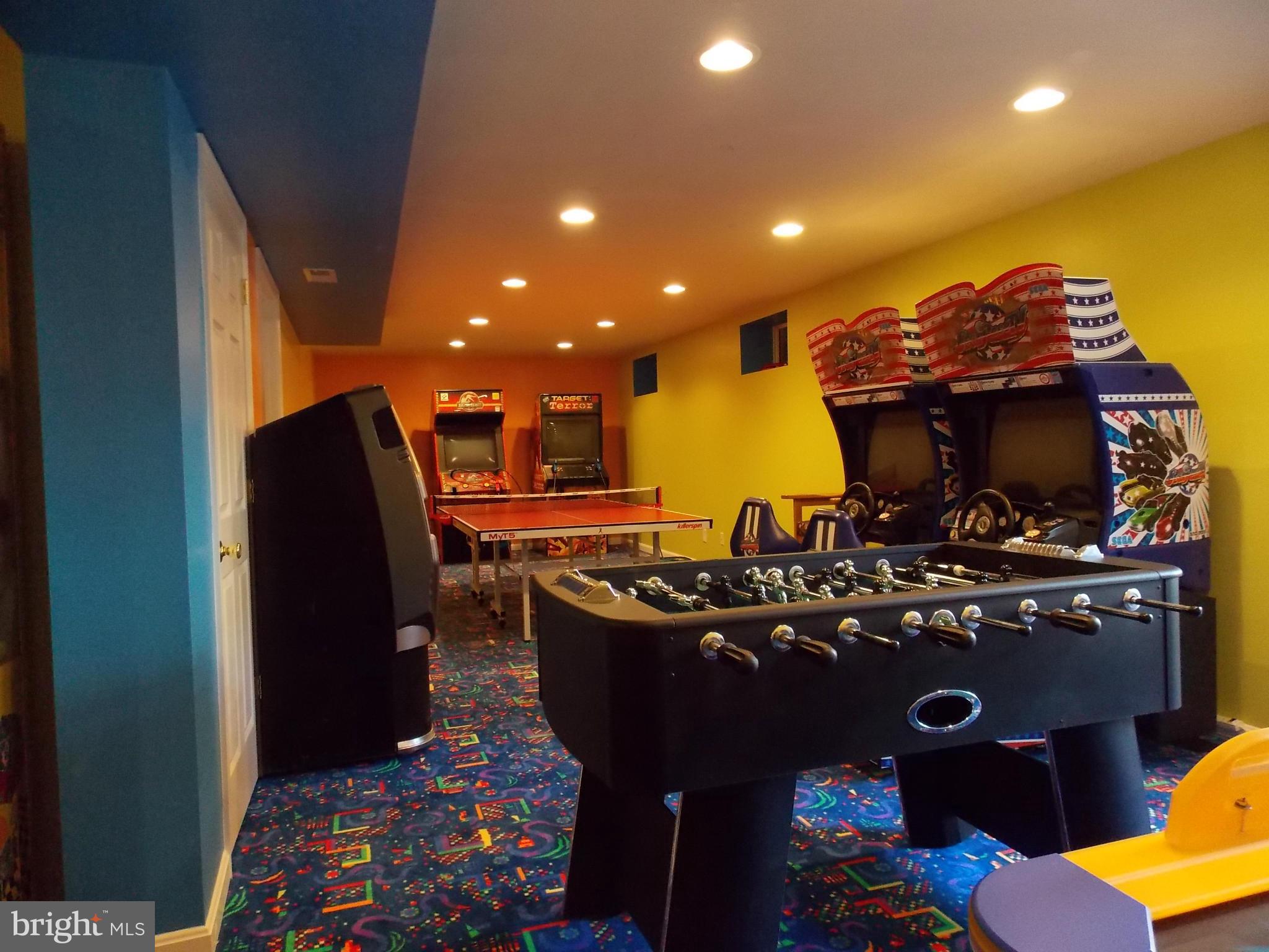 WIDEWATER VILLAGE - Residential