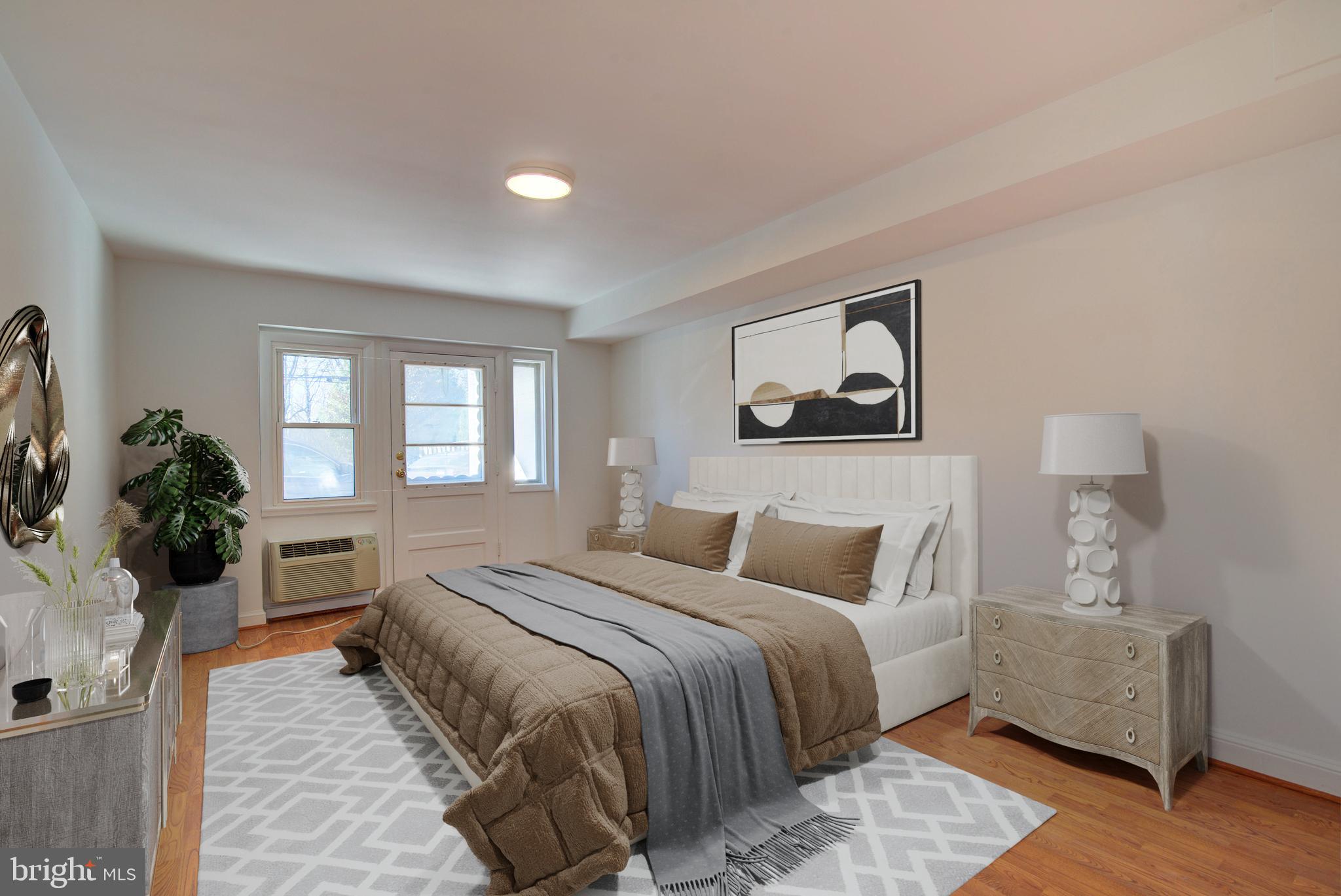 7630 TOMLINSON AVENUE 15