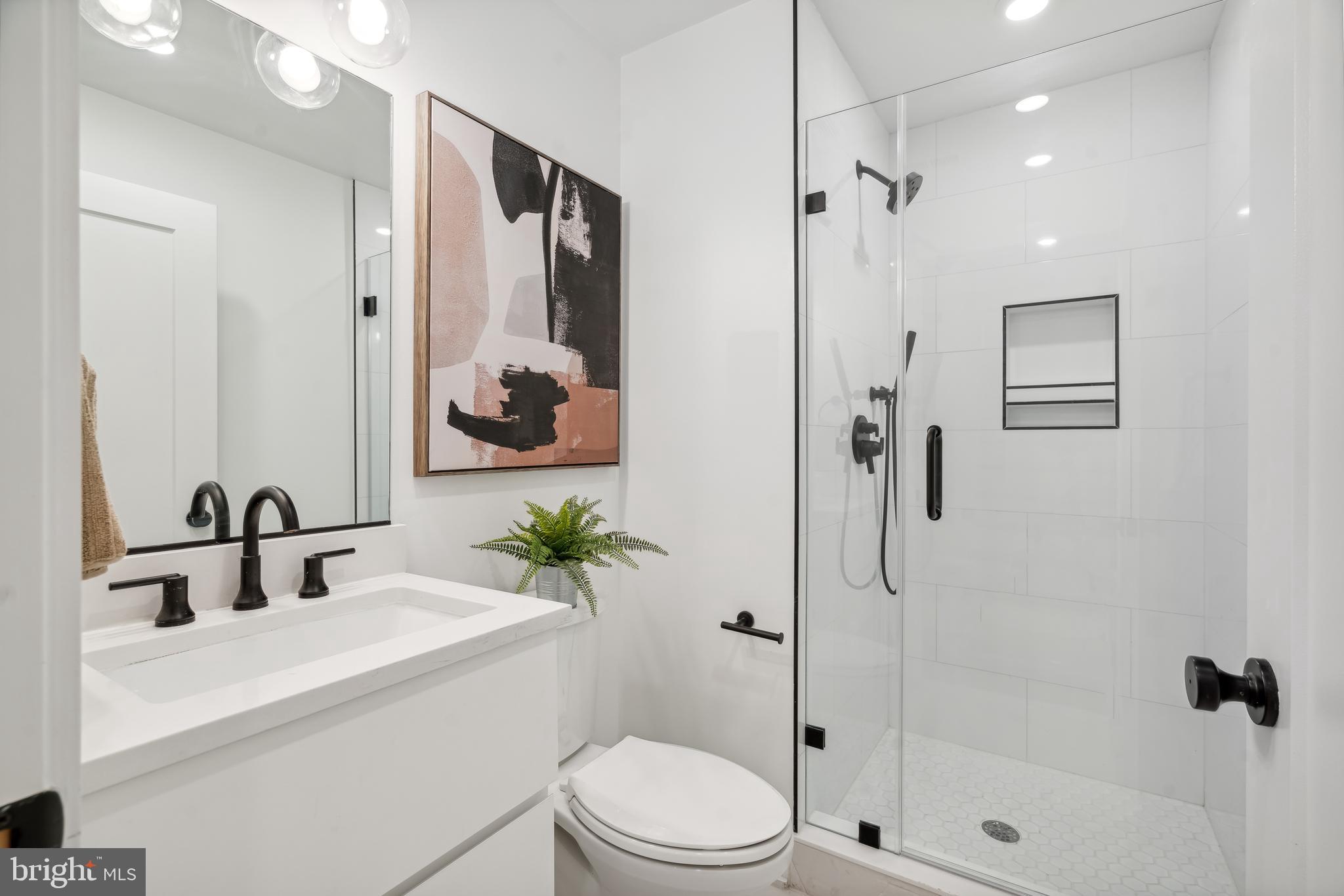 GRADUATE HOSPITAL - Residential