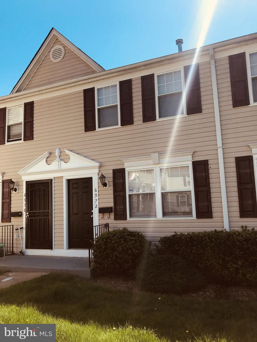 WATER INCLUDED IN RENT!!!
** MOVE IN BONUS - 2 weeks free rent when signing a 2 years lease! **

MOVE IN READY! Freshly painted, brand new carpet and fully renovated!!
The kitchen has modern lighting, a breakfast bar, granite countertops, W/D, and gas stove. There is a half bath on the main level.
The kitchen and dining room have a back door entrance or exit. The 2nd floor has Nice-sized bedrooms that are carpeted and share a bathroom. Parking is located in the lot behind the home or on the street by the courtyard.
Minutes to the Metro, I-295, and Prince George's Hospital.
Small PET considered with an additional fee.