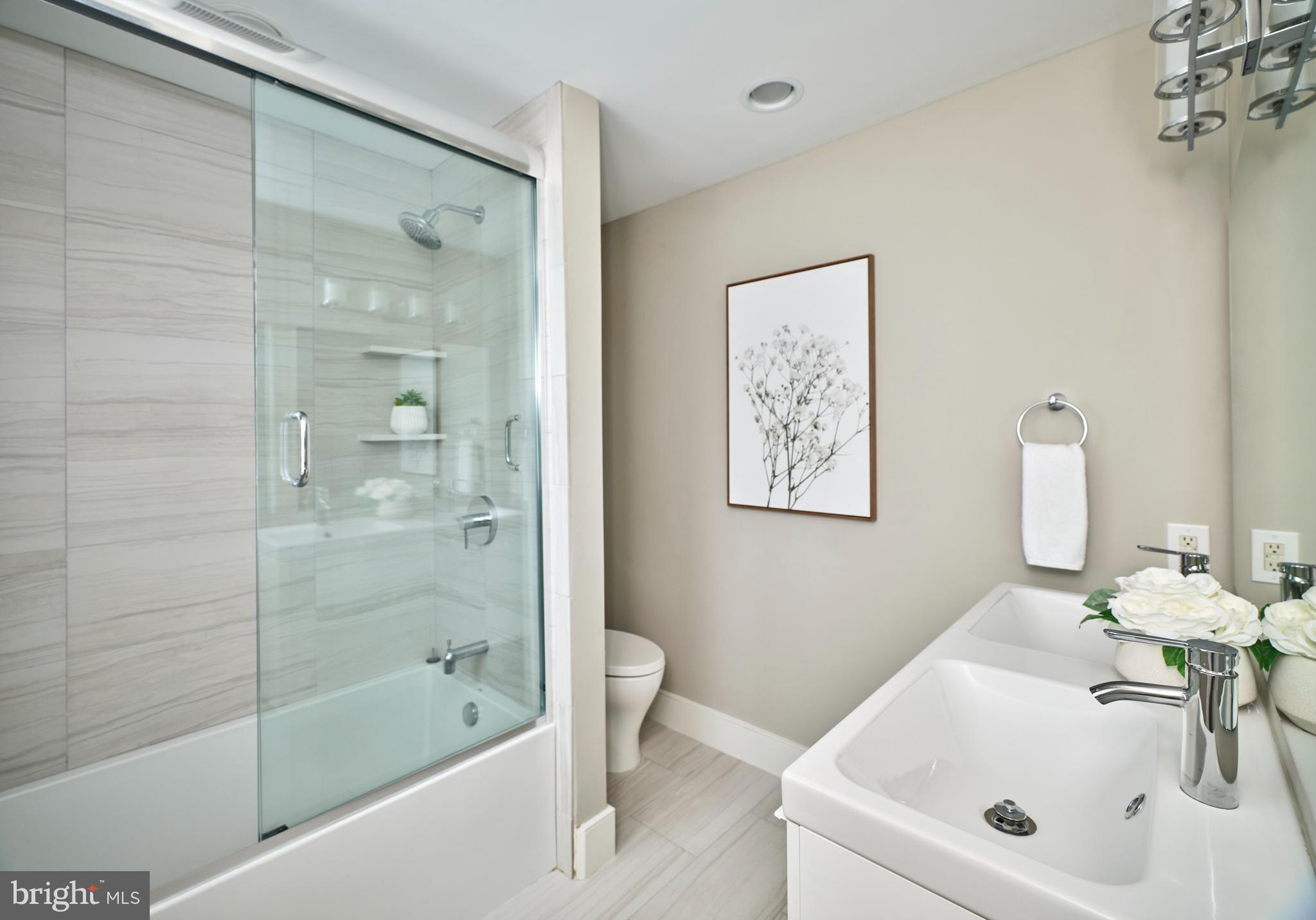 BARNES COURT CONDO - Residential