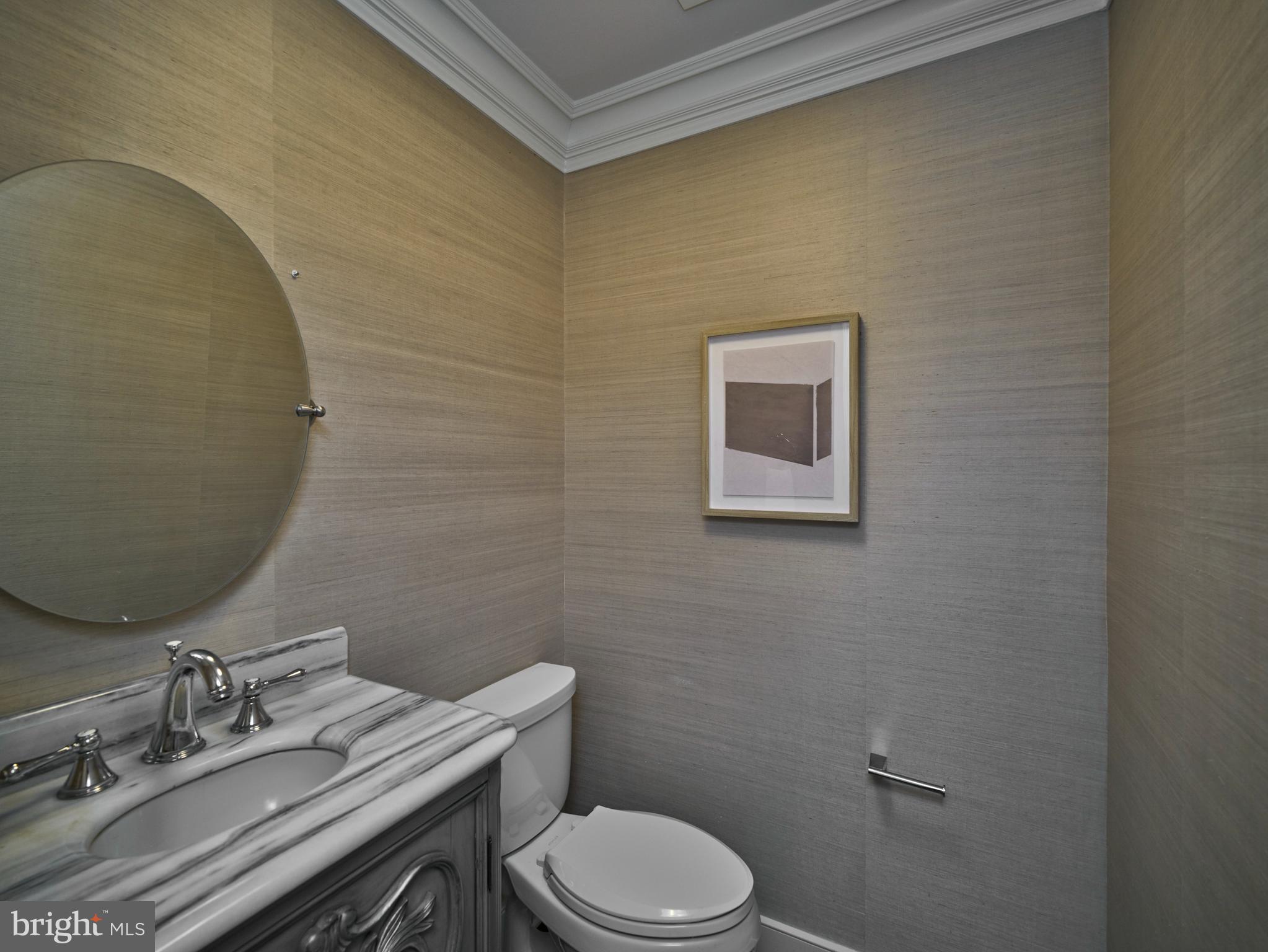 BARNES COURT CONDO - Residential