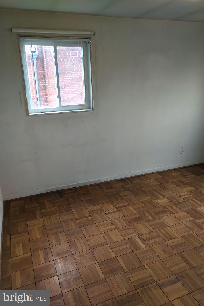 COURTHOUSE - Residential