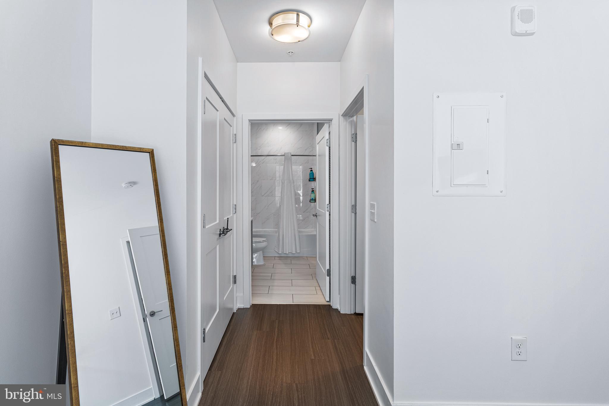 NATIONAL HARBOR - Residential Lease