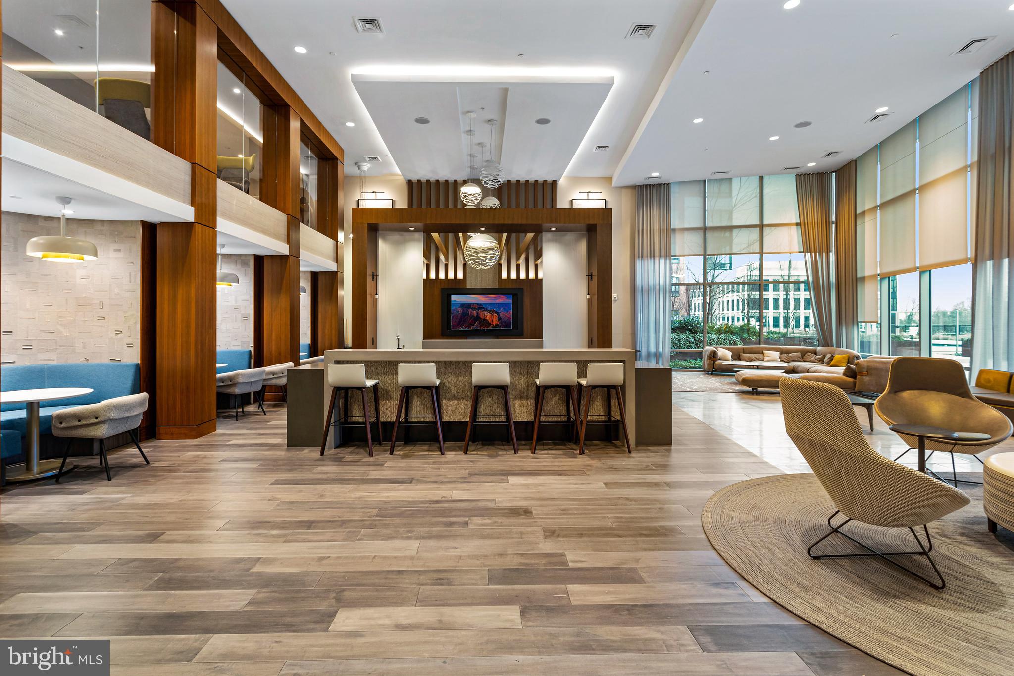 NATIONAL HARBOR - Residential Lease