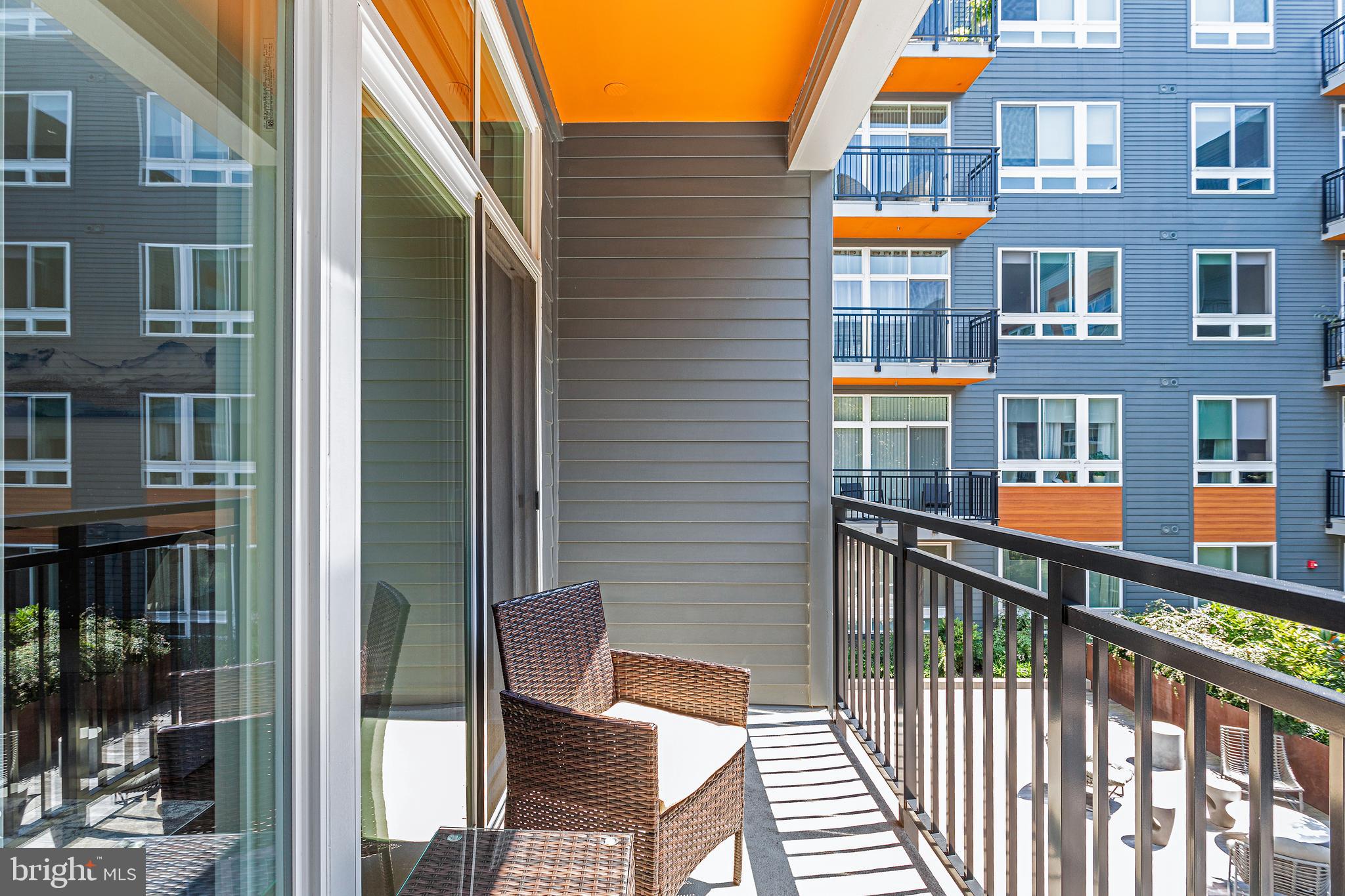 NATIONAL HARBOR - Residential Lease