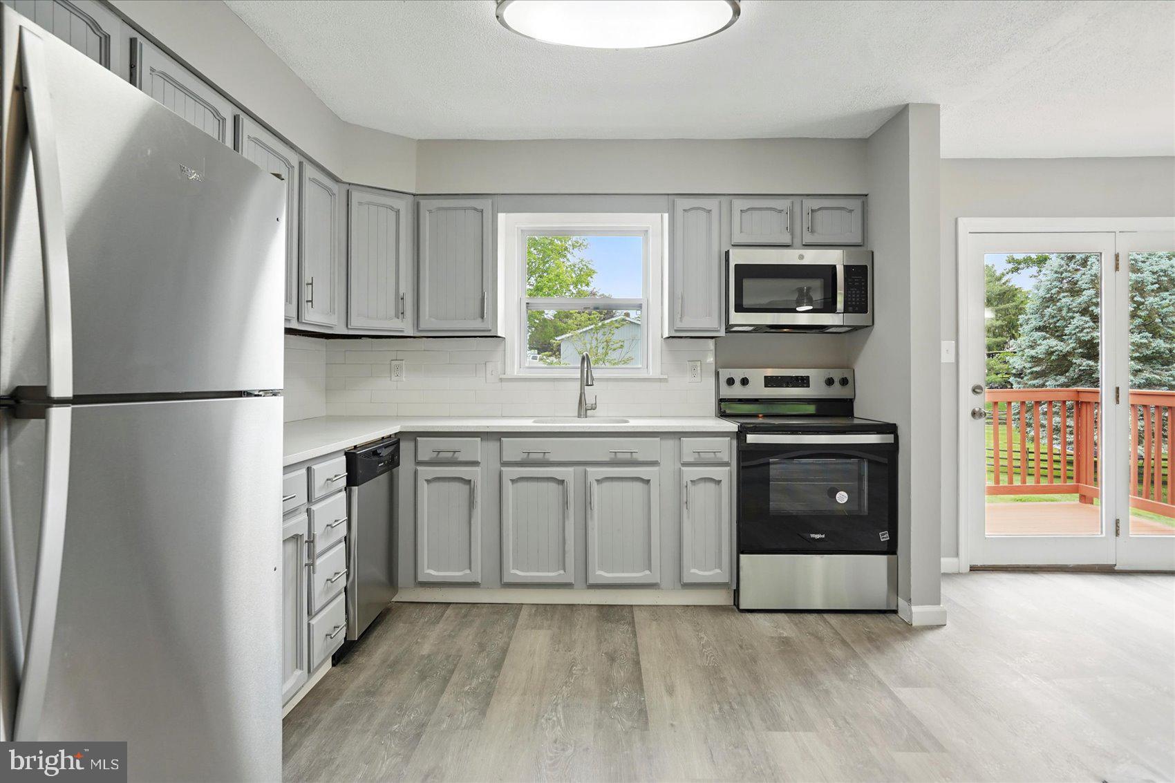 3410 HANOVER PIKE