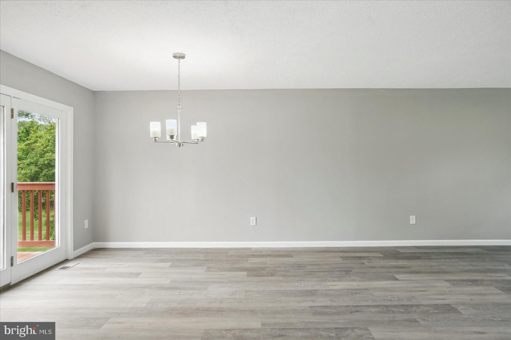 3410 HANOVER PIKE