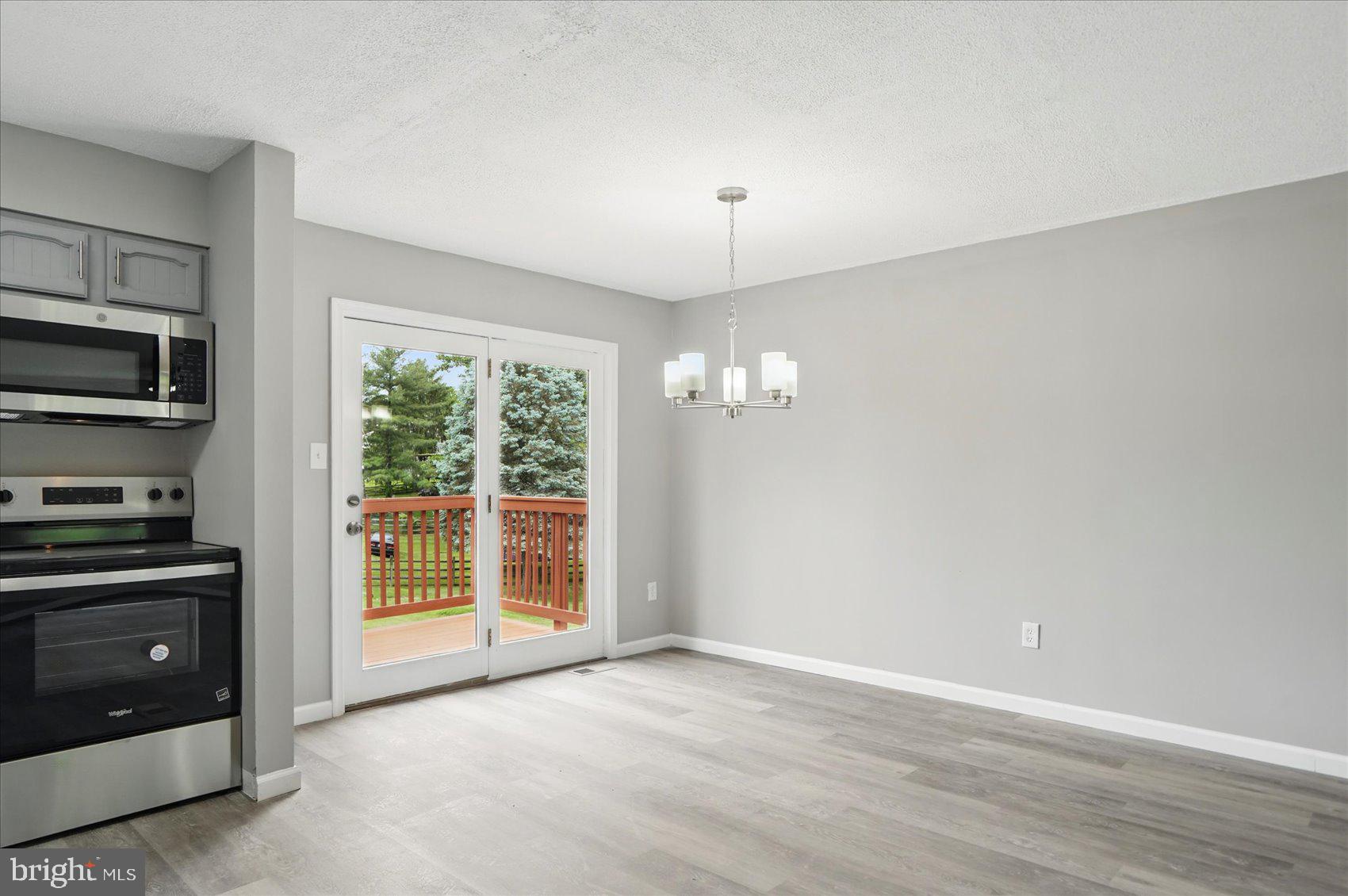 3410 HANOVER PIKE