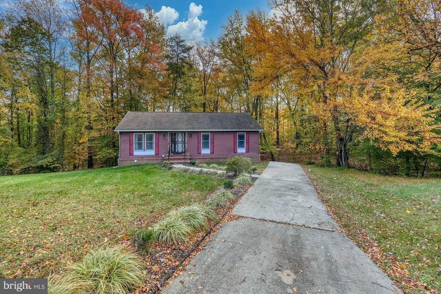 IGNORE DAYS ON MARKET!! CONTRACT FELL THROUGH!! BRING ALL OFFERS!! Home Warranty Included in Purchase! Step into the charm of 2722 Timbercrest Drive! This cozy 4-bedroom, 3-bath gem greets you with modern flair and a witty twist. Enjoy the spaciousness of the finished basement with a bedroom  and a closet stretching the full width of the house. The kitchen and bathrooms were tastefully remodeled in 2022. With air conditioning and a generous lot, you'll love calling this place home—a perfect blend of style and comfort awaits!