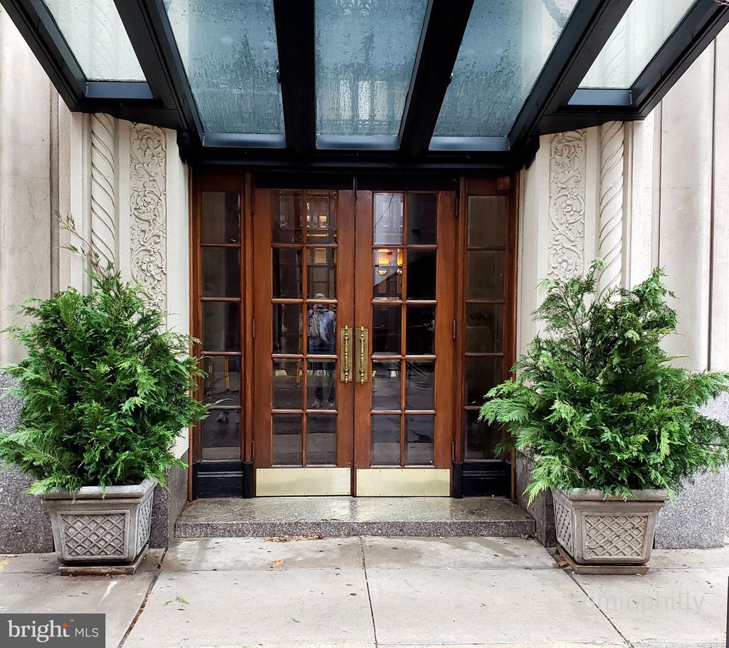 Photo of 250 S 13th Street #6A, PHILADELPHIA, PA 19107 (MLS # PAPH2526668)