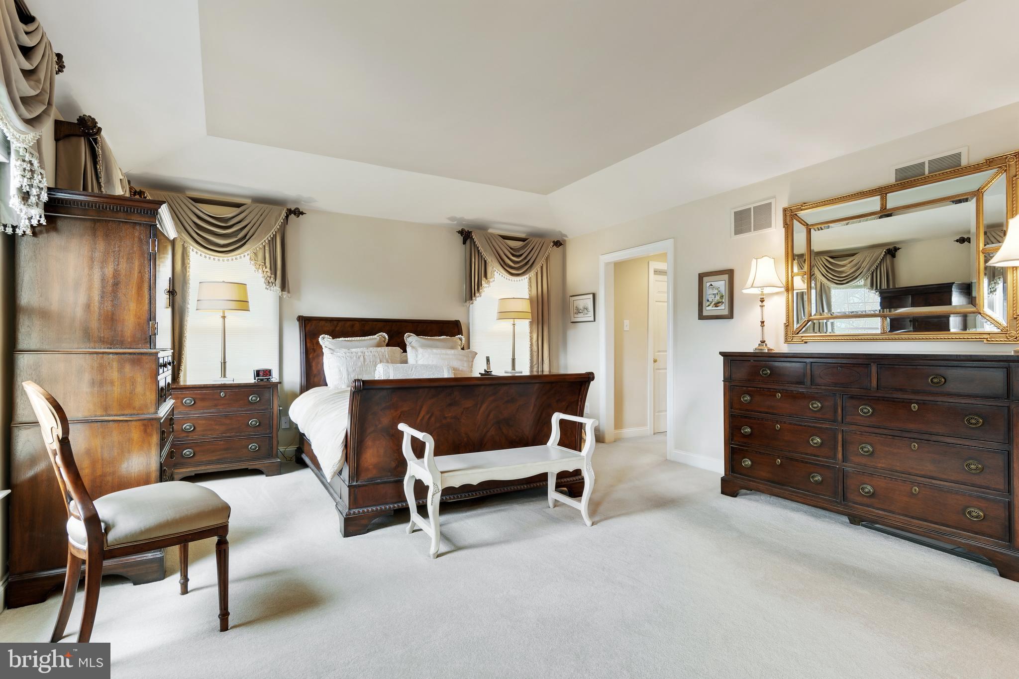 CHANTILLY FARM - Residential