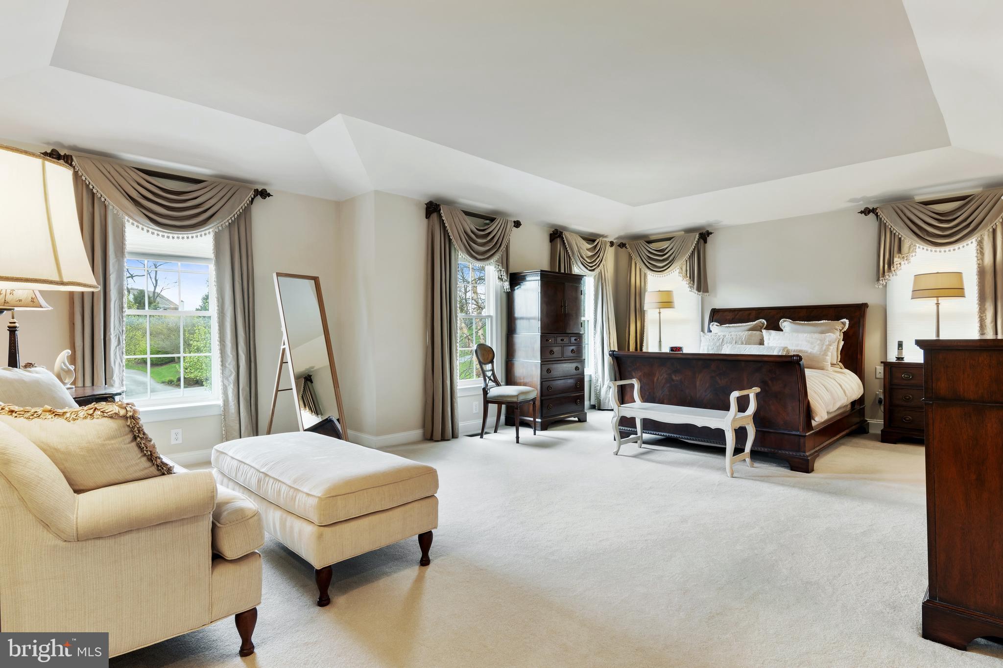 CHANTILLY FARM - Residential