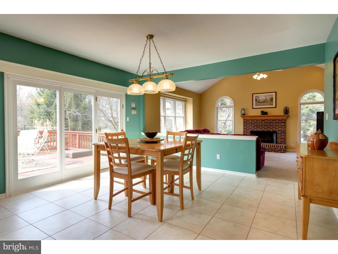 LAKERIDGE - Residential