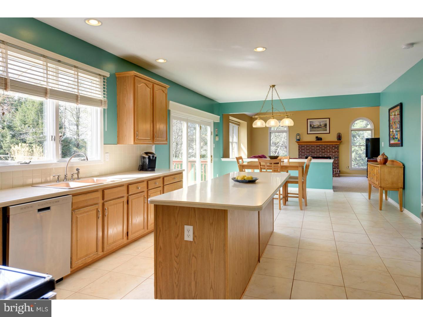 LAKERIDGE - Residential