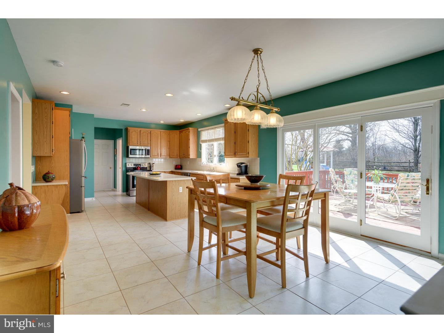 LAKERIDGE - Residential
