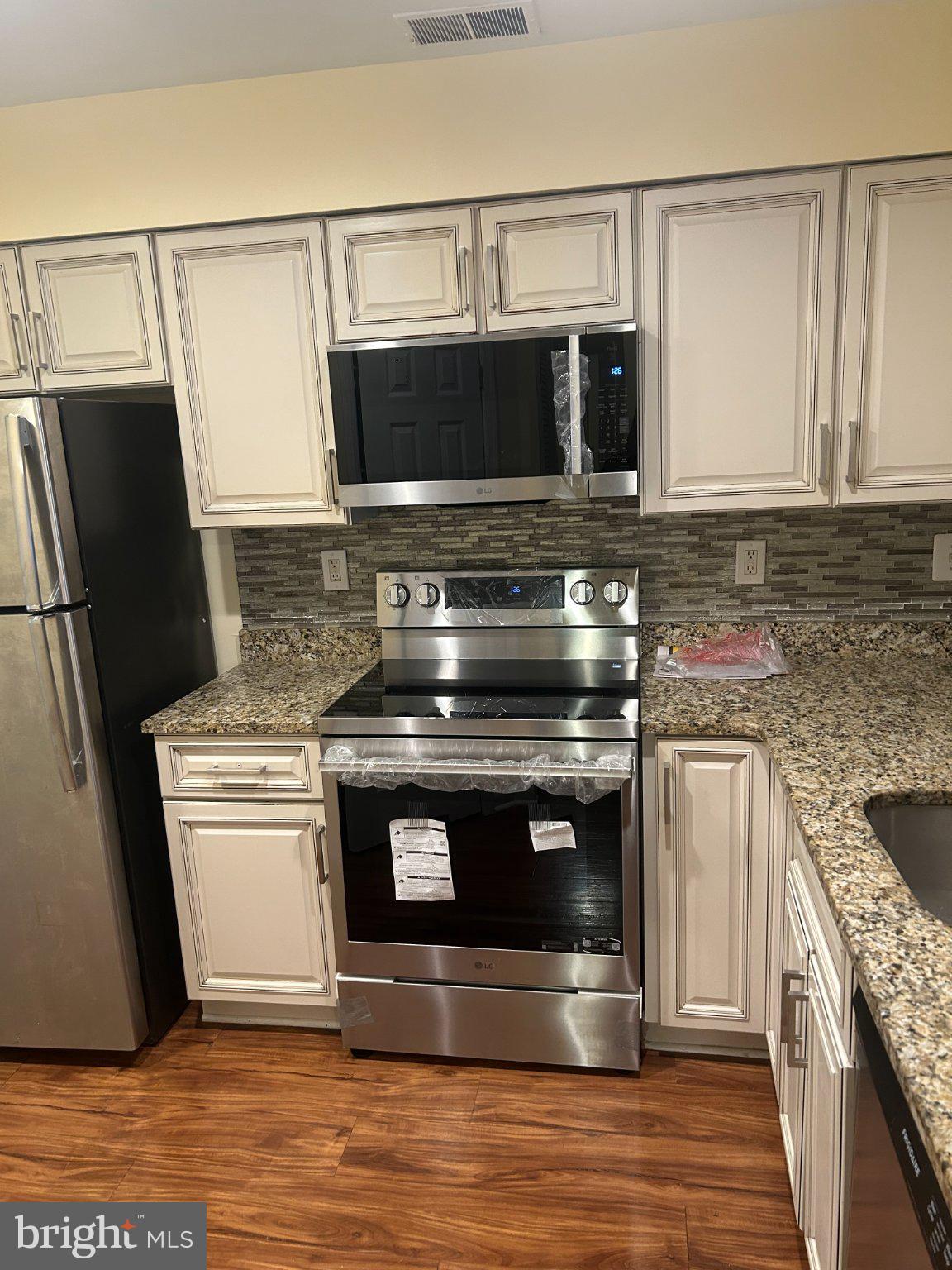 3803 SKI LODGE DRIVE 103