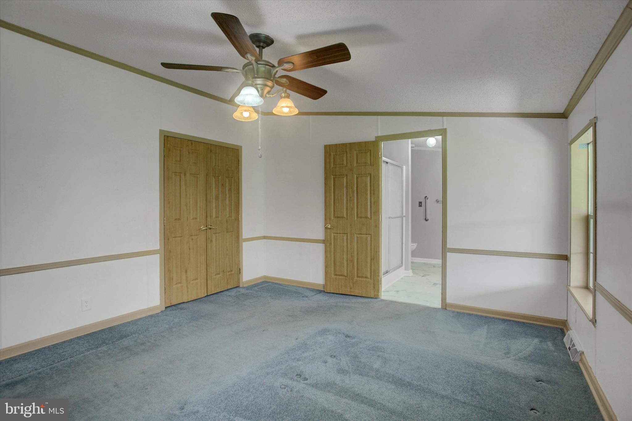 COLONIAL ESTATES - Residential