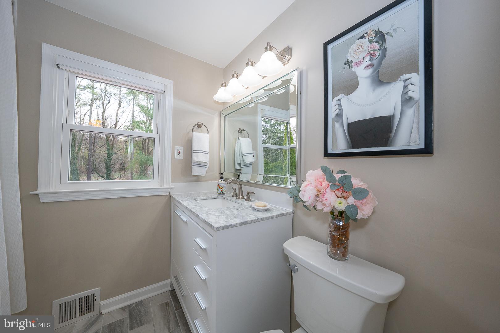 SPRING MILL - Residential