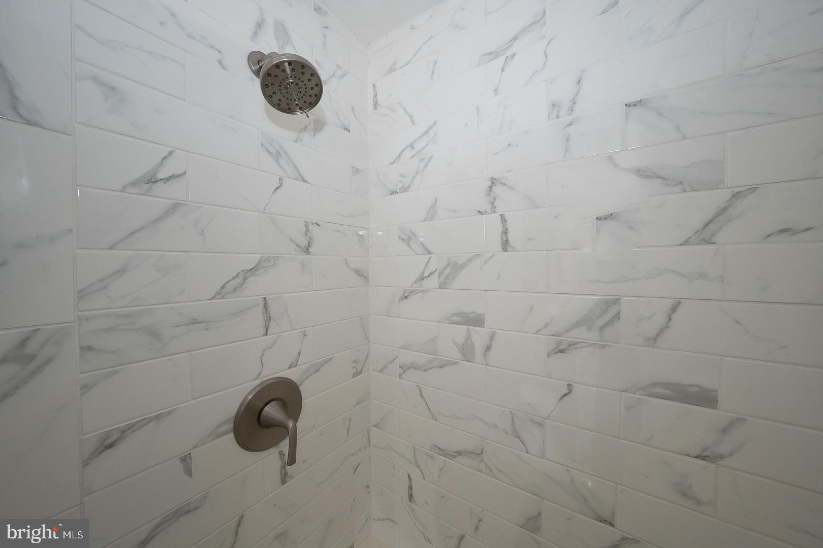 SPRING MILL - Residential