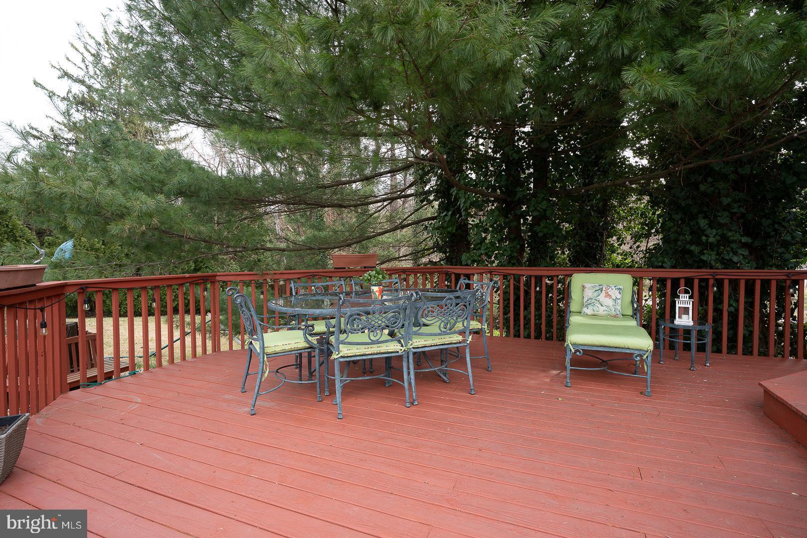 SPRING MILL - Residential