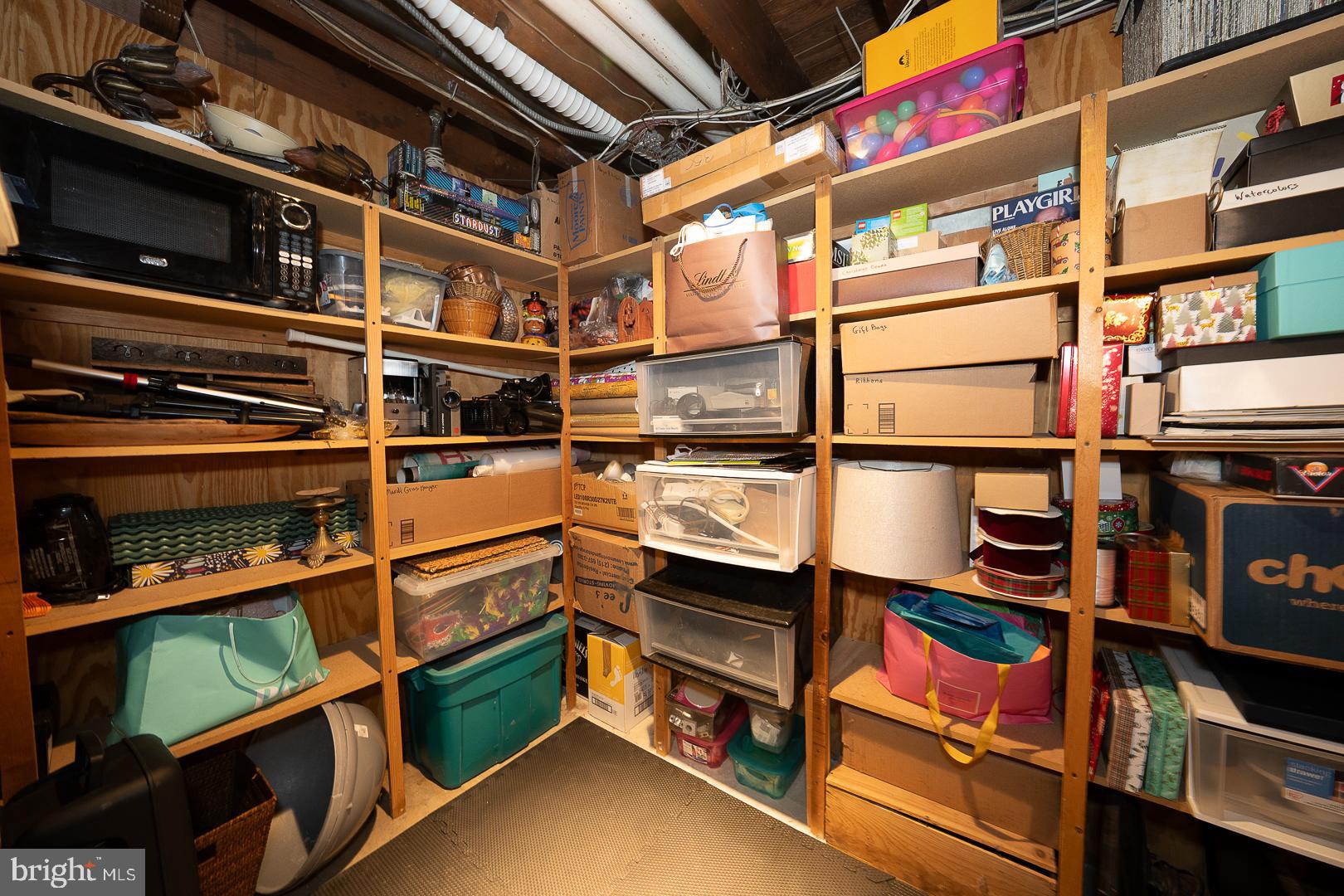 SPRING MILL - Residential