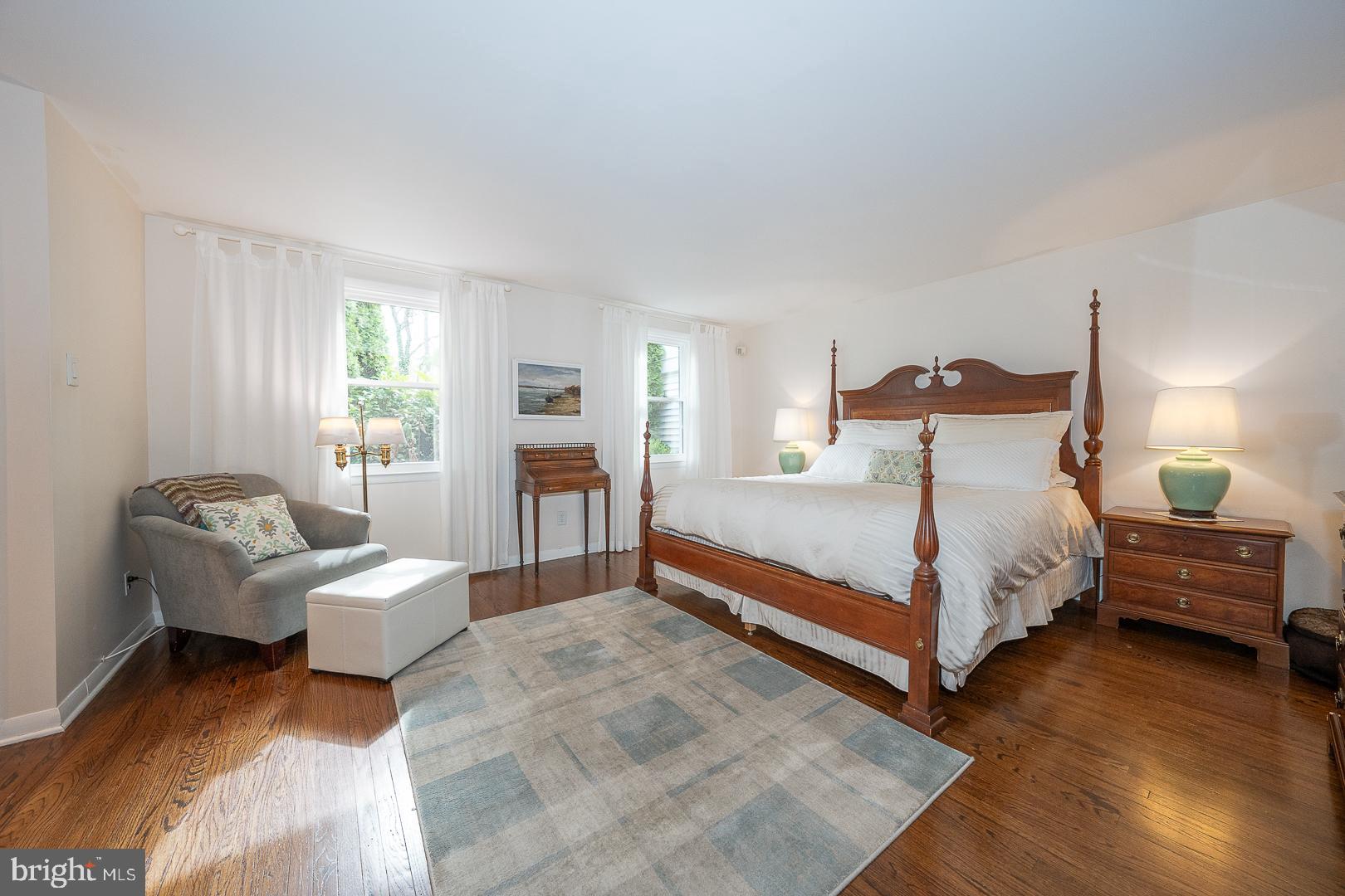 SPRING MILL - Residential