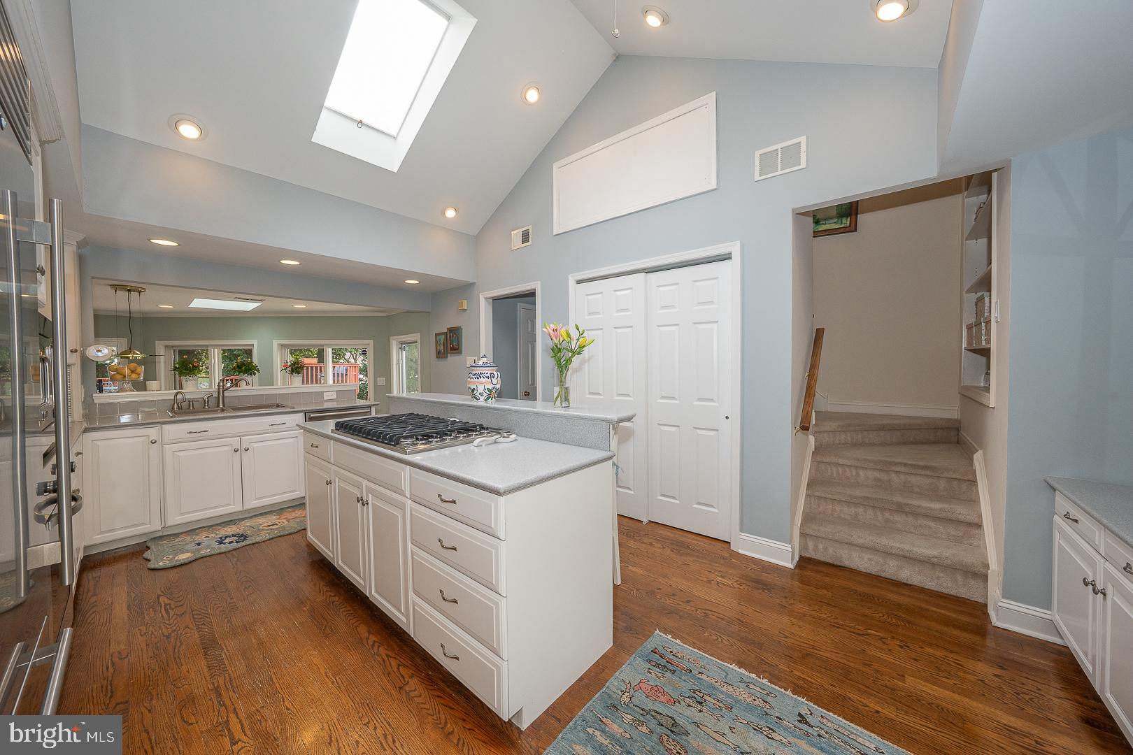 SPRING MILL - Residential