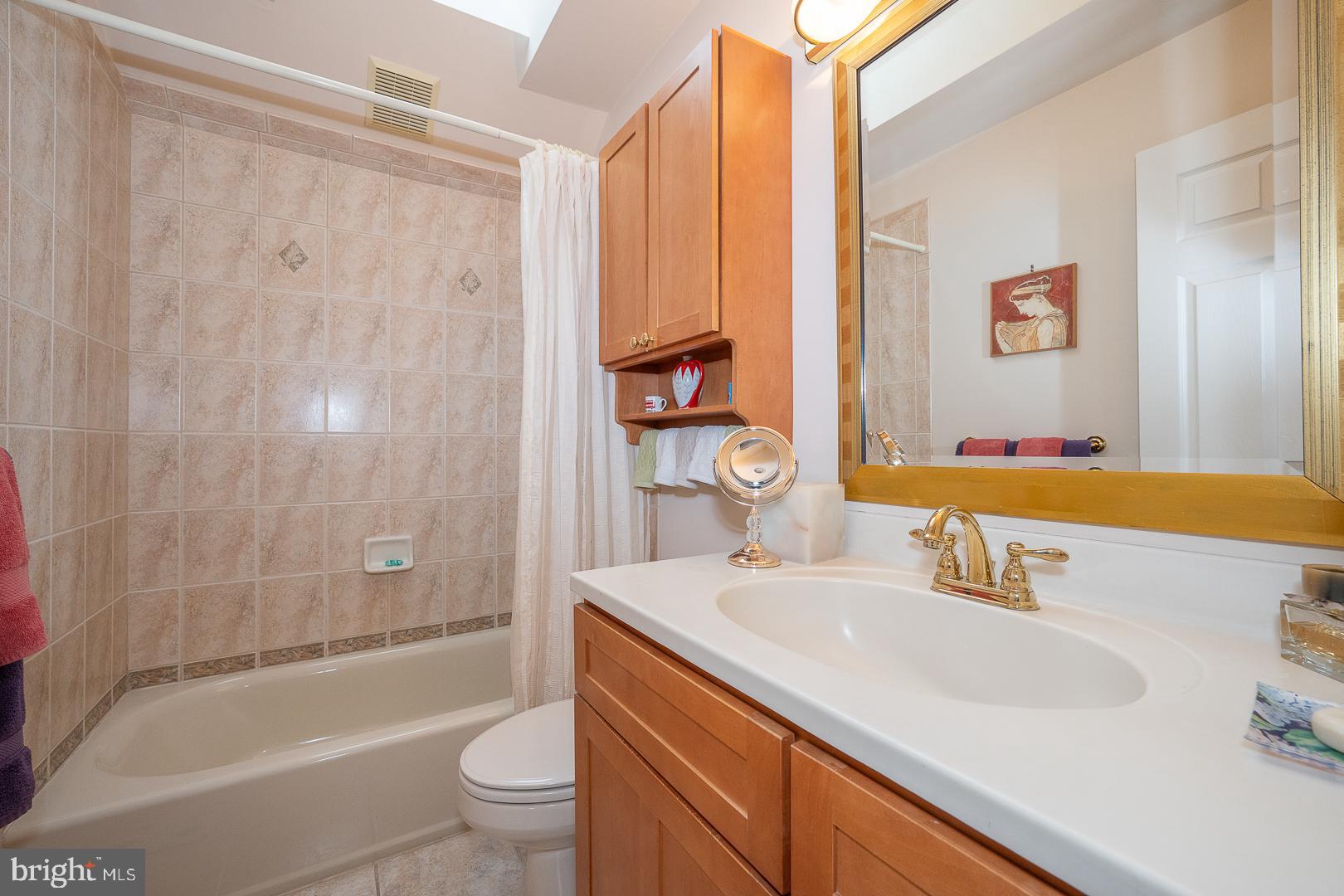 SPRING MILL - Residential