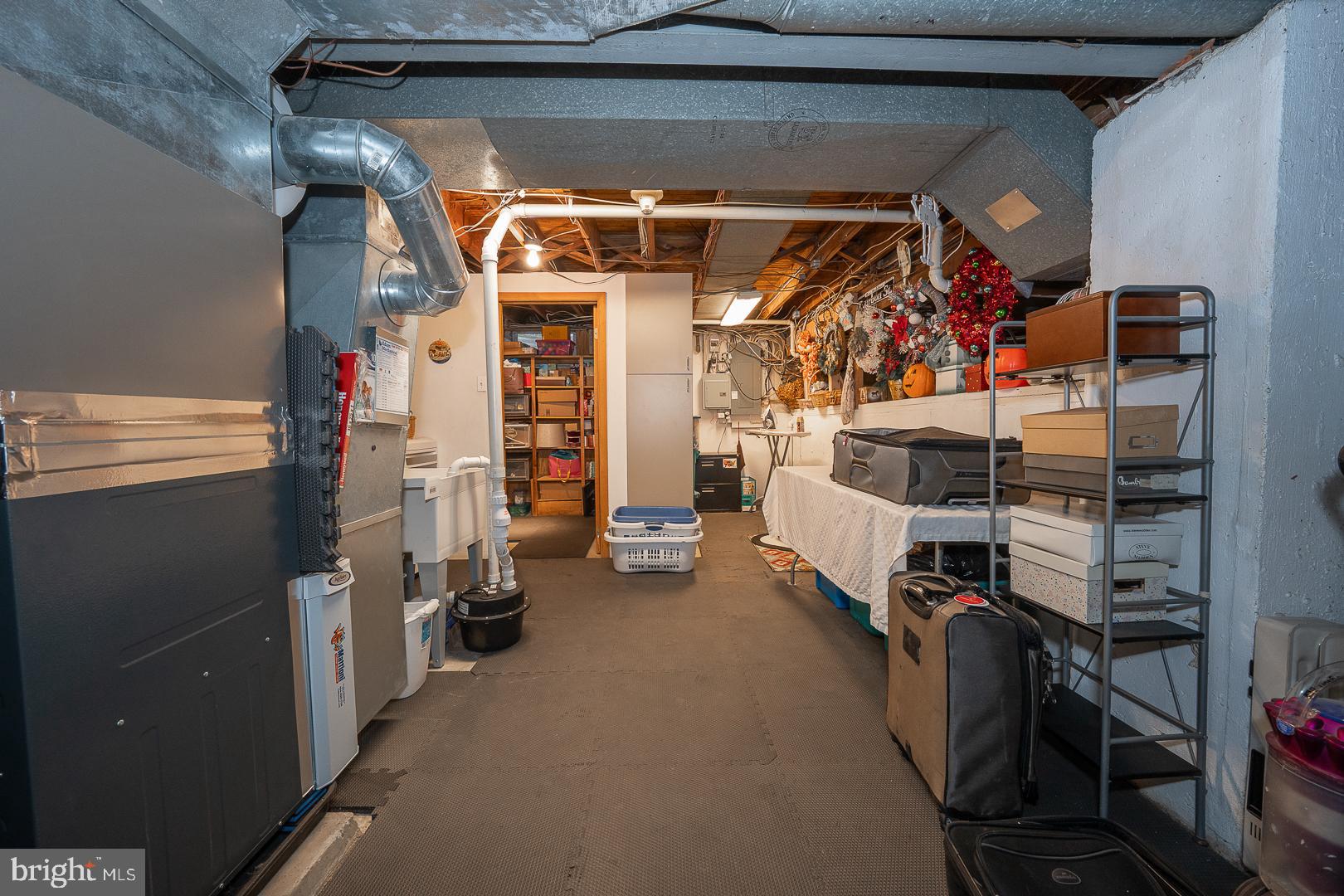 SPRING MILL - Residential