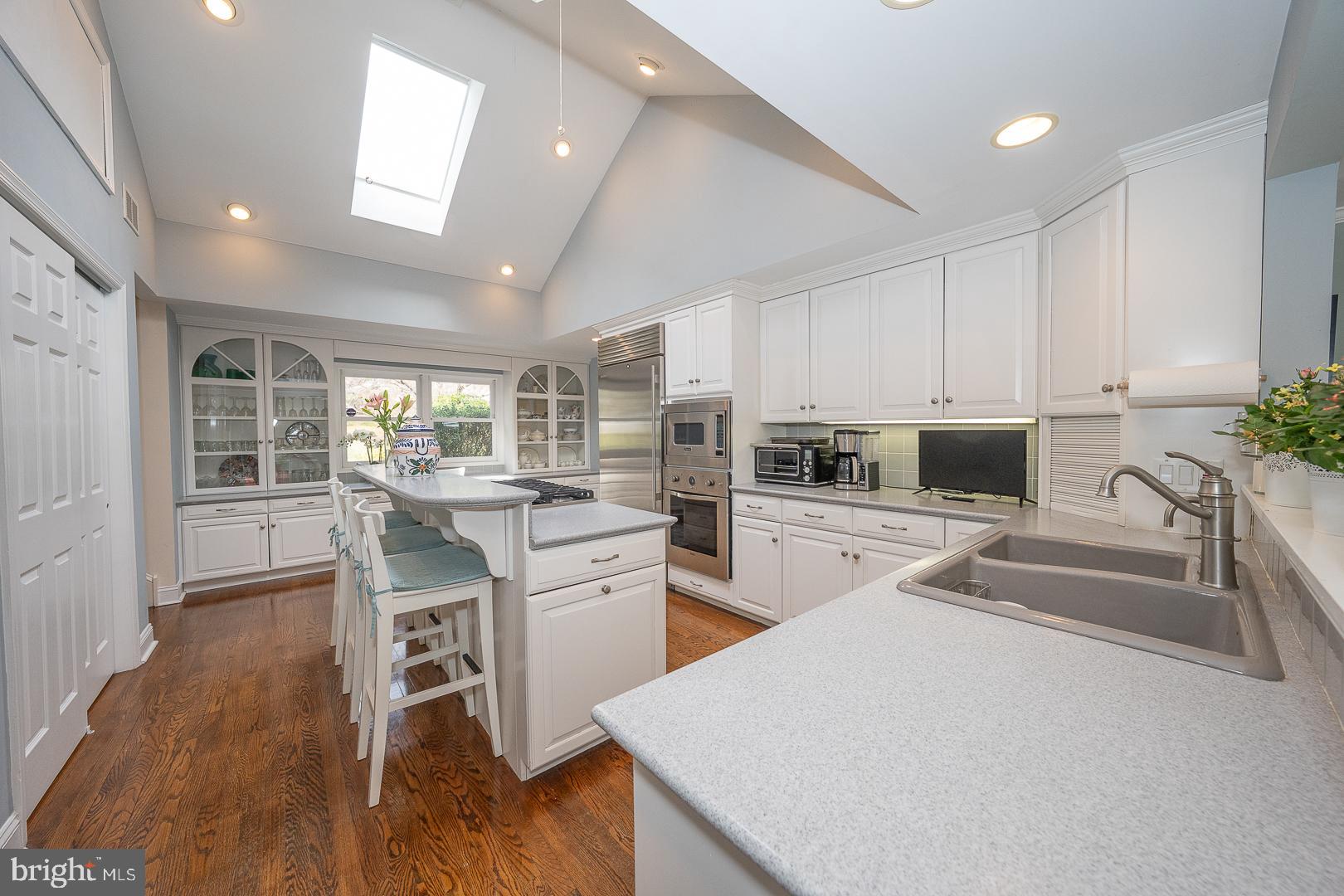 SPRING MILL - Residential