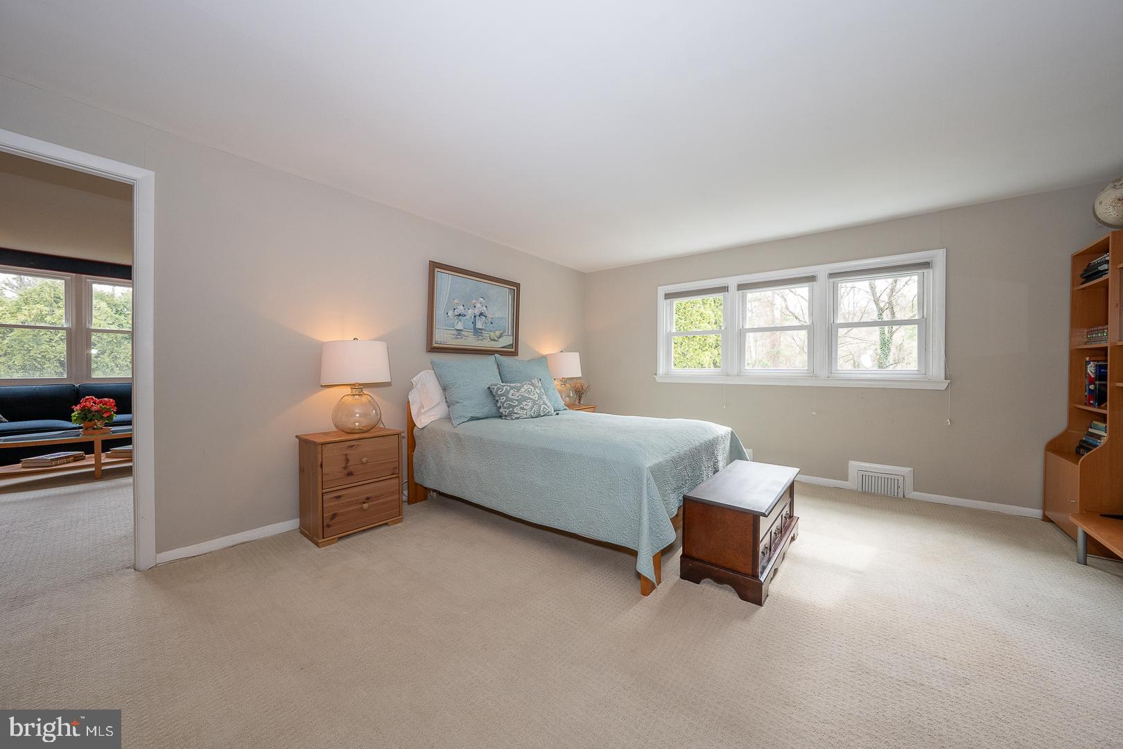 SPRING MILL - Residential