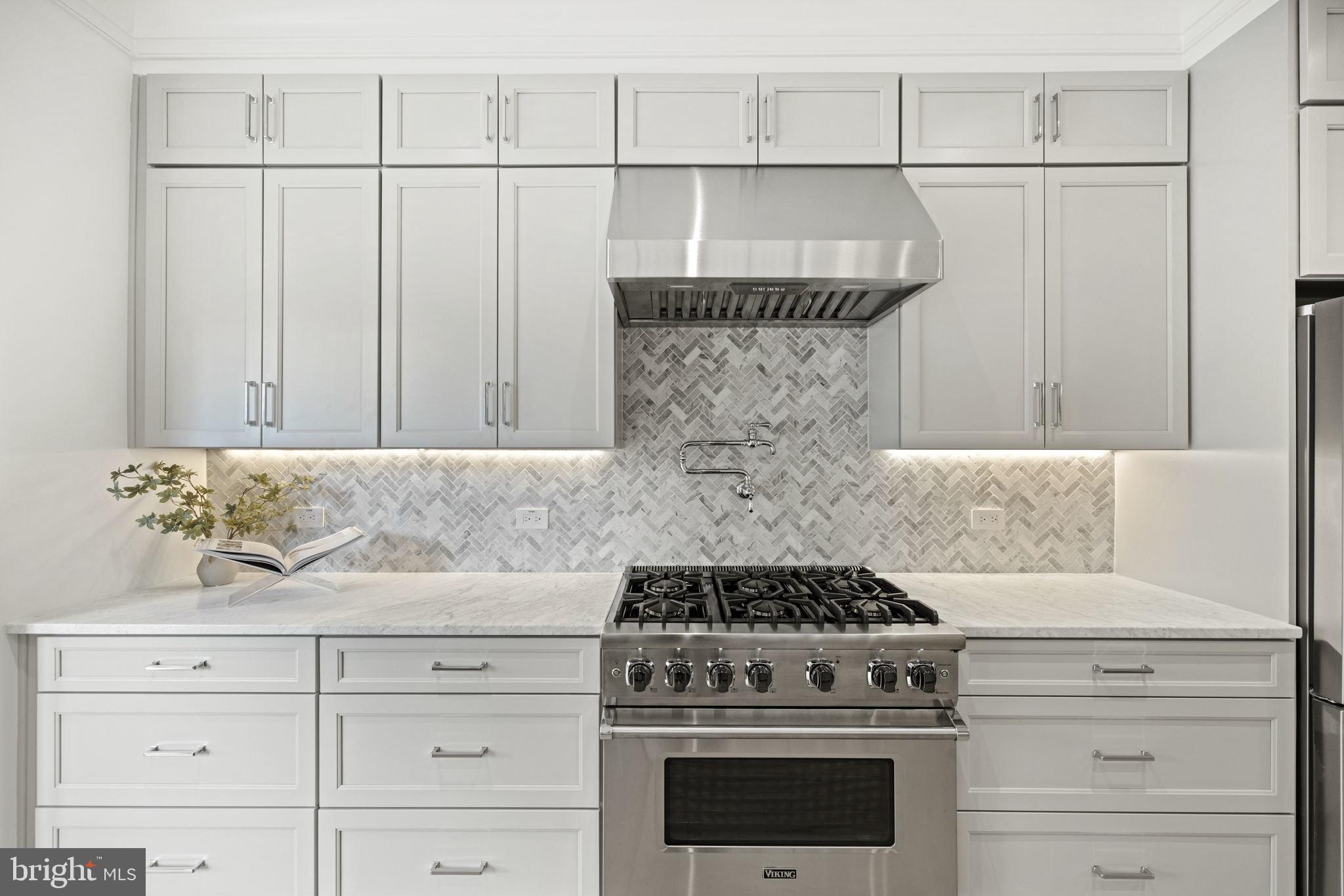 DUPONT CIRCLE - Residential