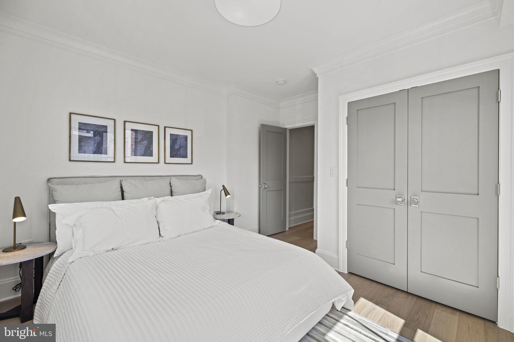 DUPONT CIRCLE - Residential