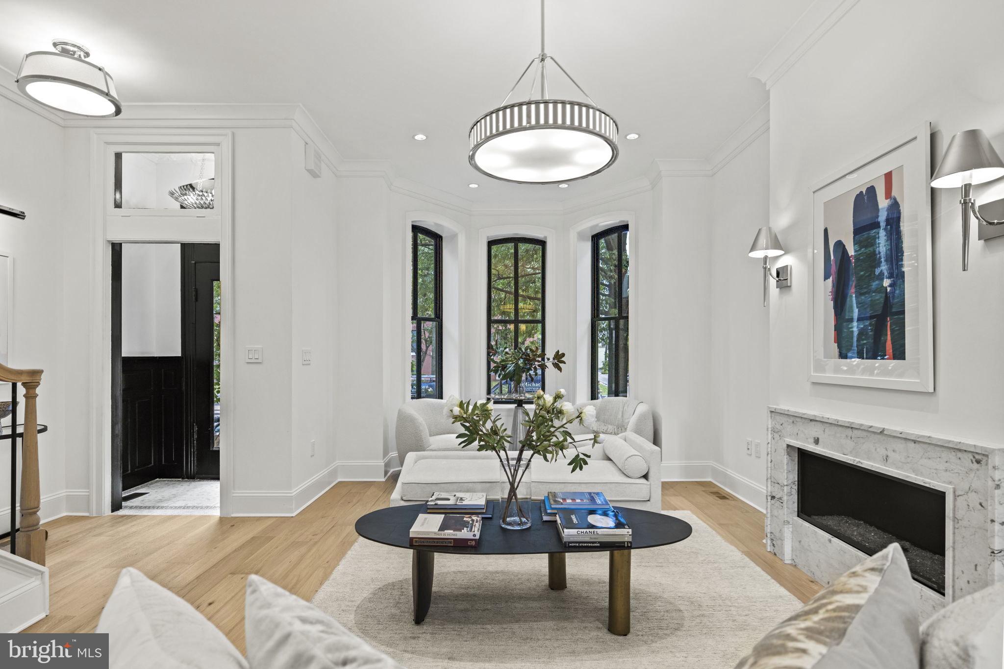 DUPONT CIRCLE - Residential