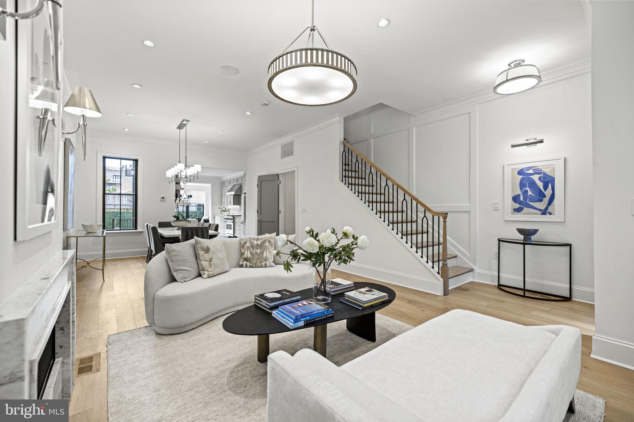 DUPONT CIRCLE - Residential