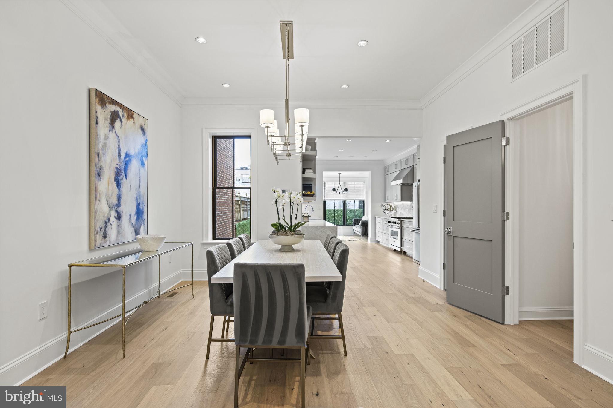 DUPONT CIRCLE - Residential