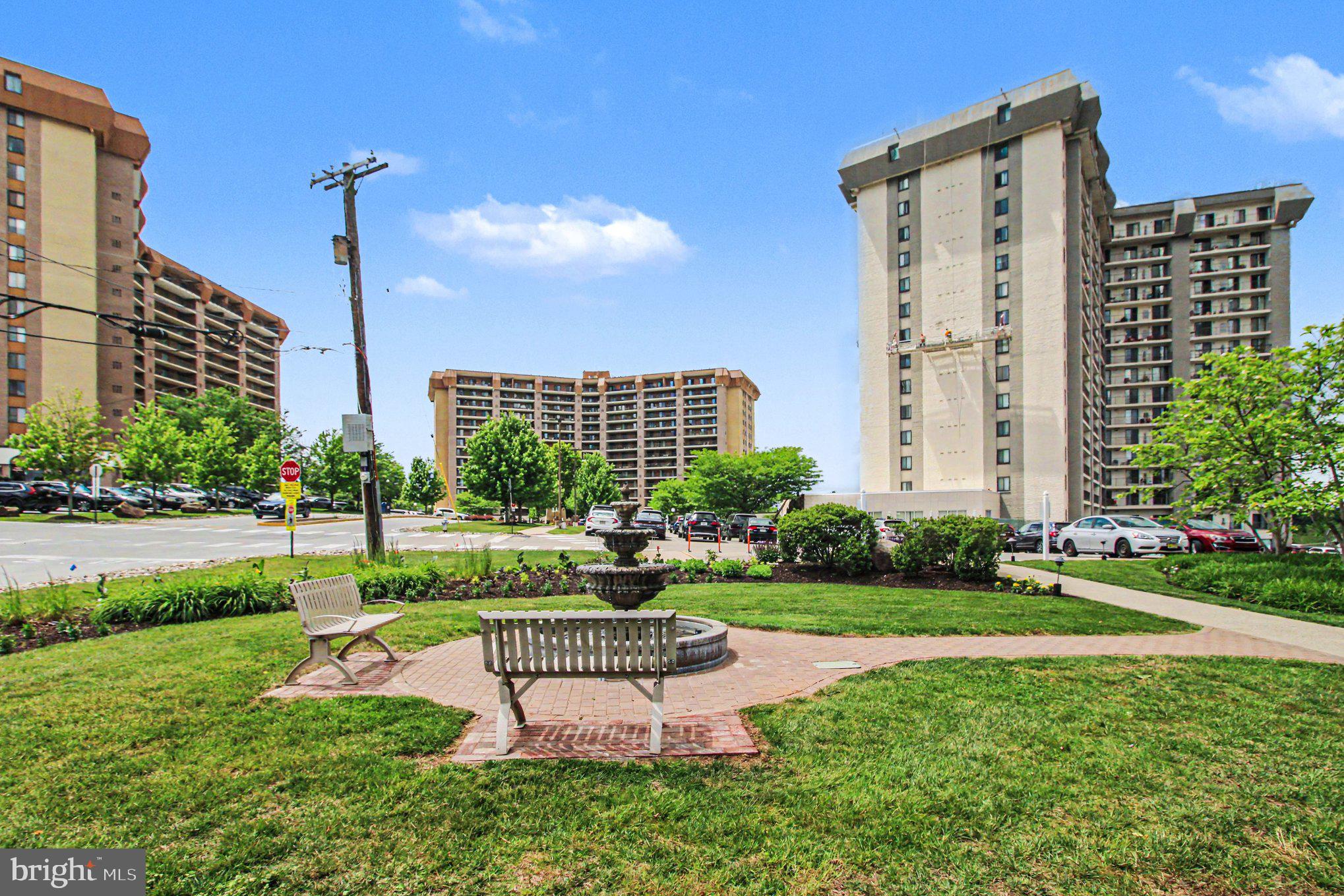 VALLEY FORGE TOWER - Residential