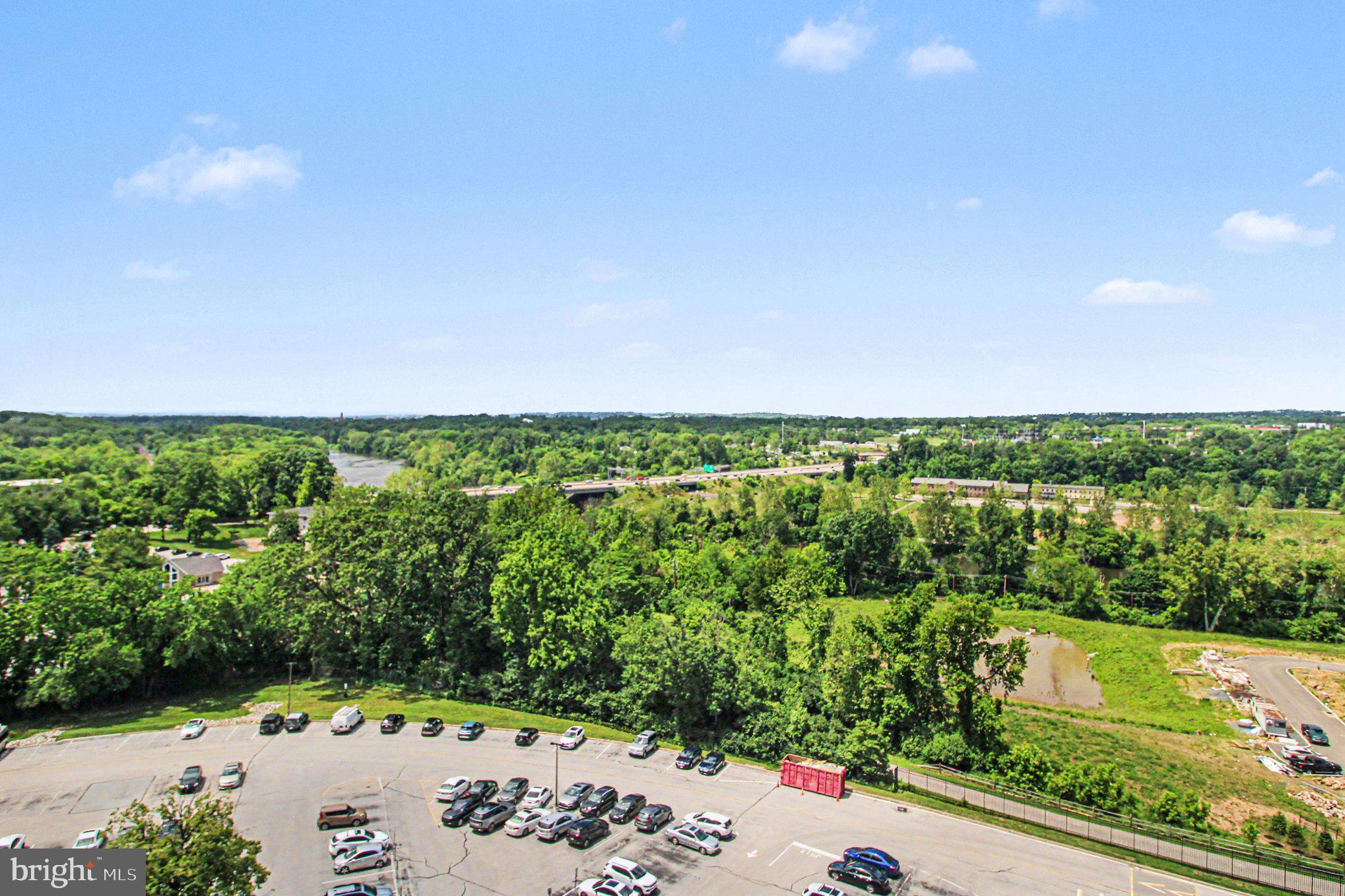 VALLEY FORGE TOWER - Residential