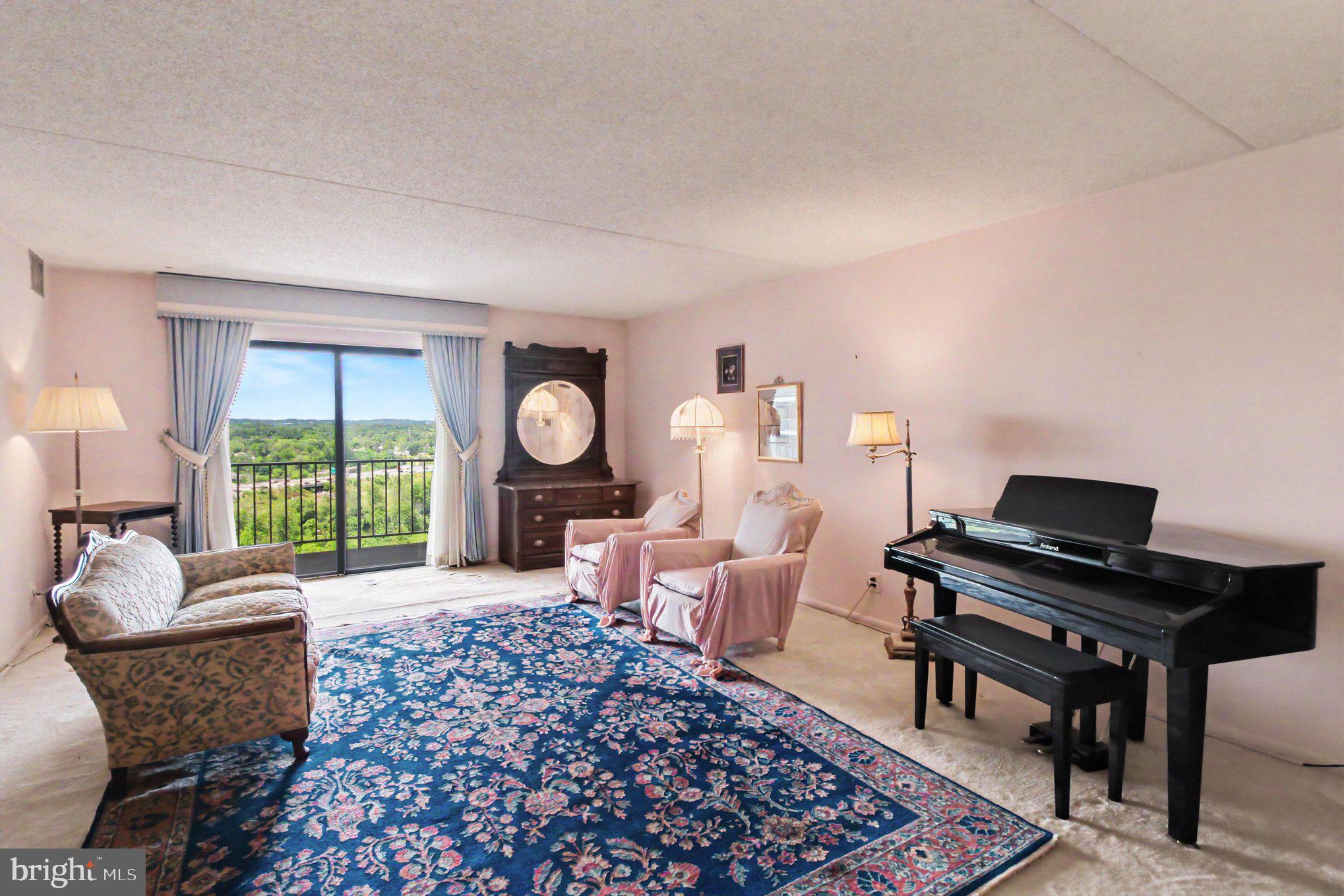 VALLEY FORGE TOWER - Residential