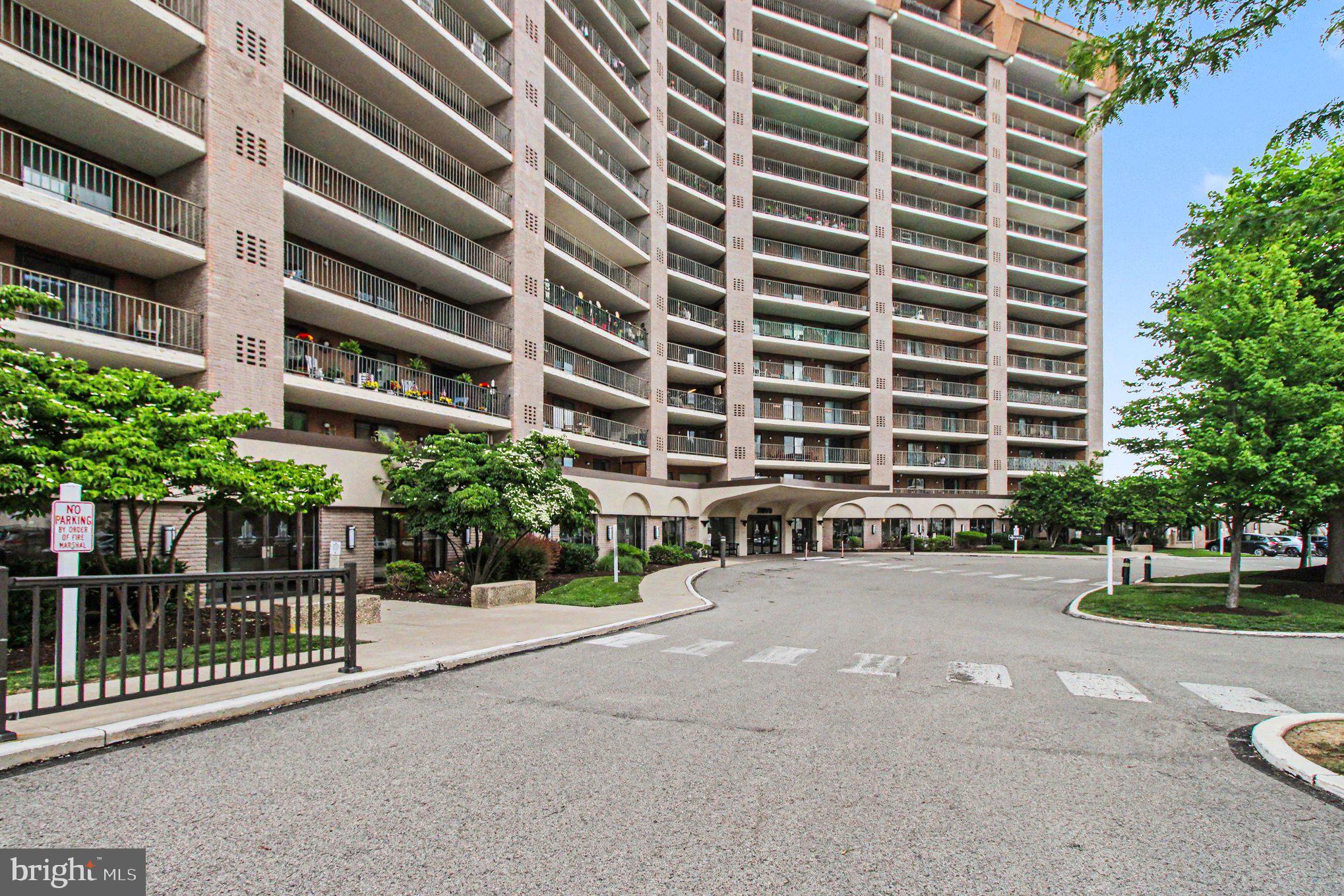 VALLEY FORGE TOWER - Residential