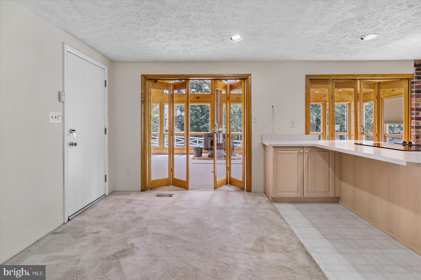 NOTTINGHAM WOODS - Residential